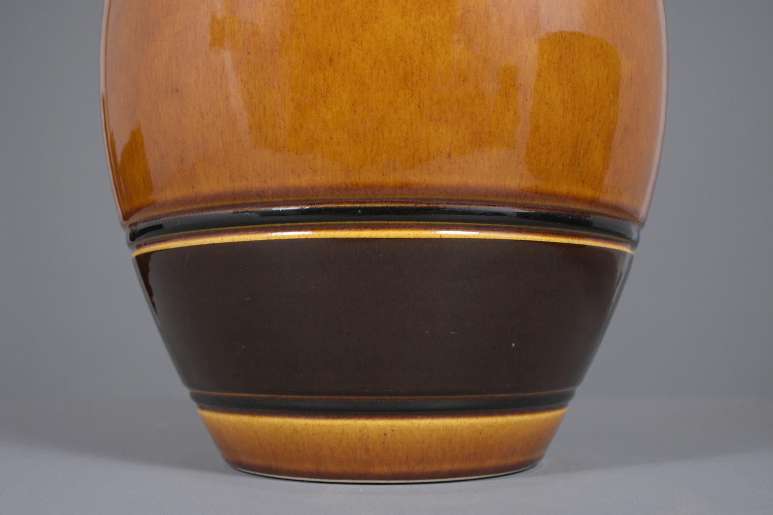 Mid-20th Century Pair of Mid-Century Ceramic Table Lamps