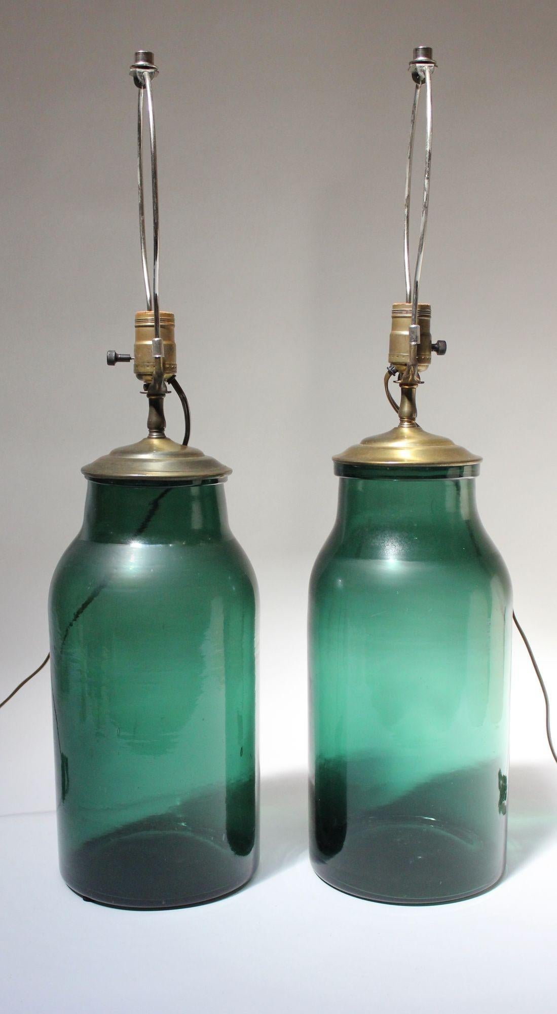 Art Deco Pair of Vintage Green Blown Glass and Brass Table Lamps For Sale