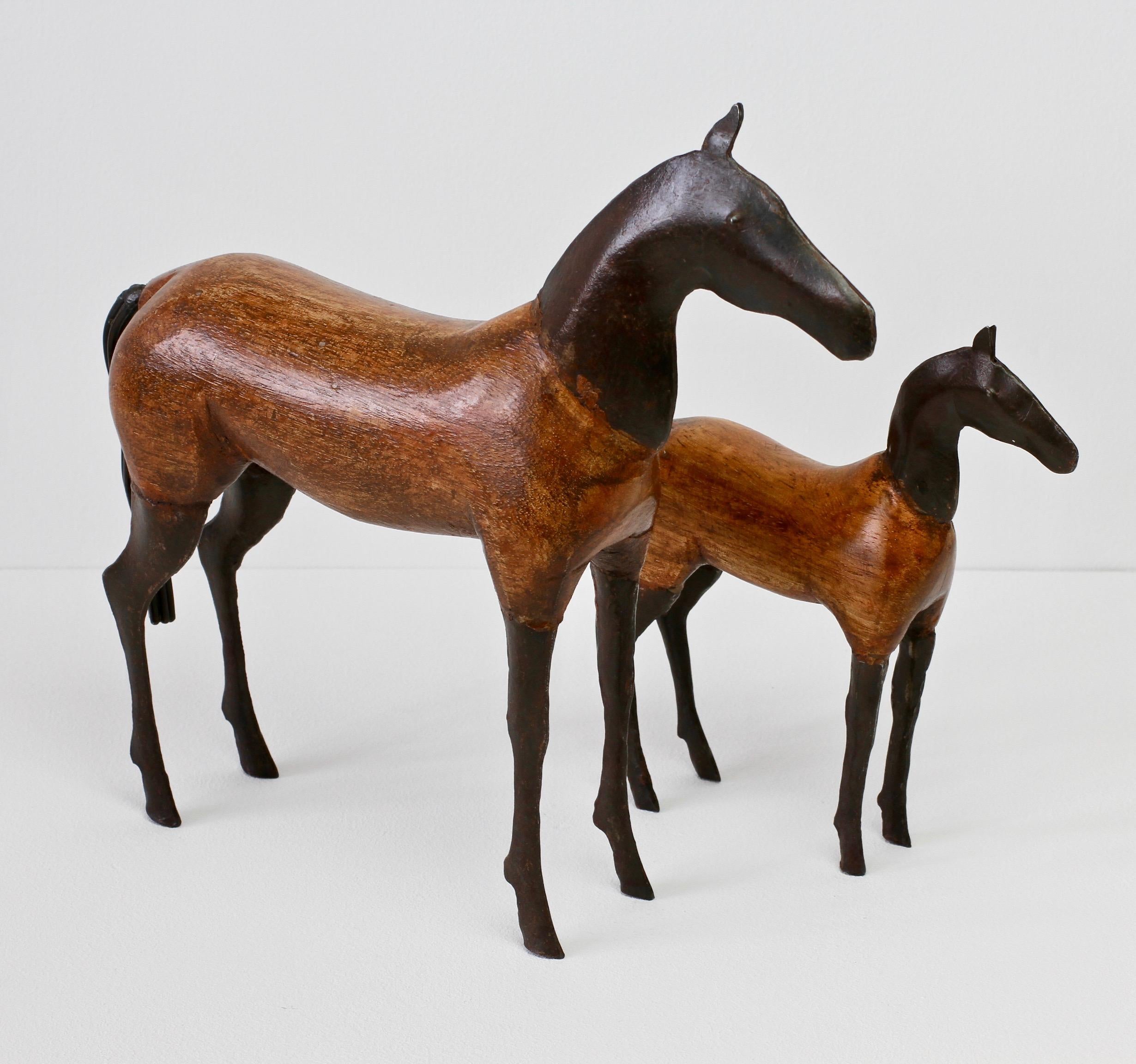 Pair of Vintage Hand-Carved Wooden and Metal Horse Sculptures, circa 1980s In Good Condition In Landau an der Isar, Bayern
