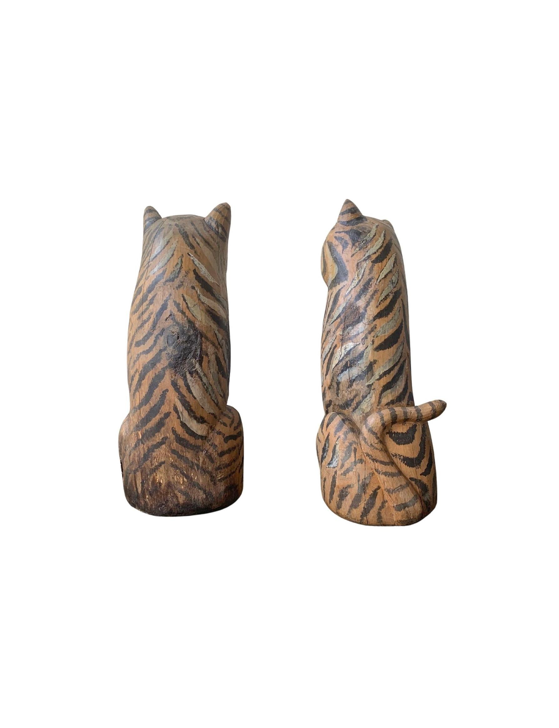 Hand-Carved Pair of Vintage Hand-Crafted Tiger Sculpture / Statue from Java, Indonesia  For Sale