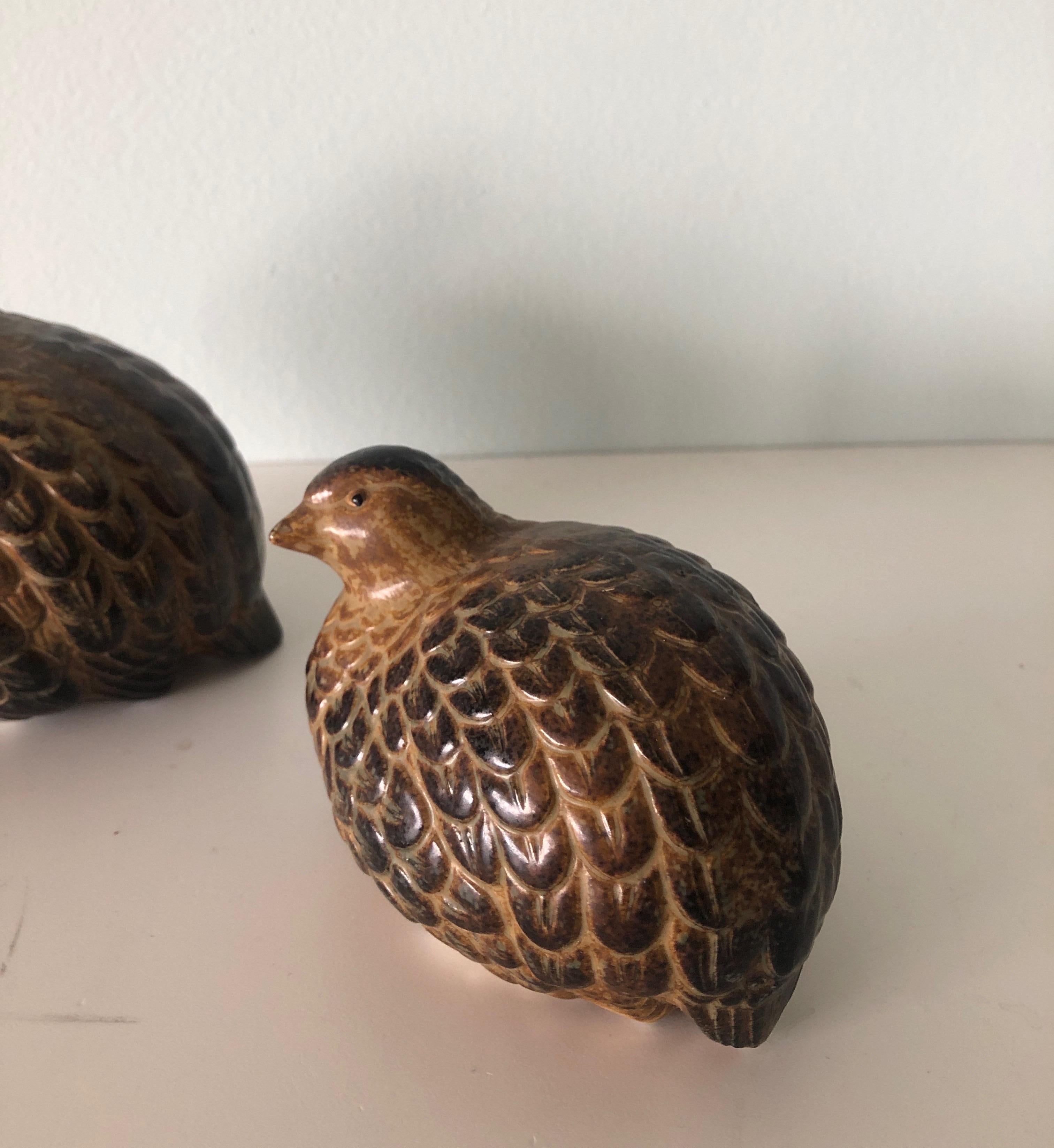 Hollywood Regency Coppia di quaglie asiatiche vintage in ceramica dipinte a mano