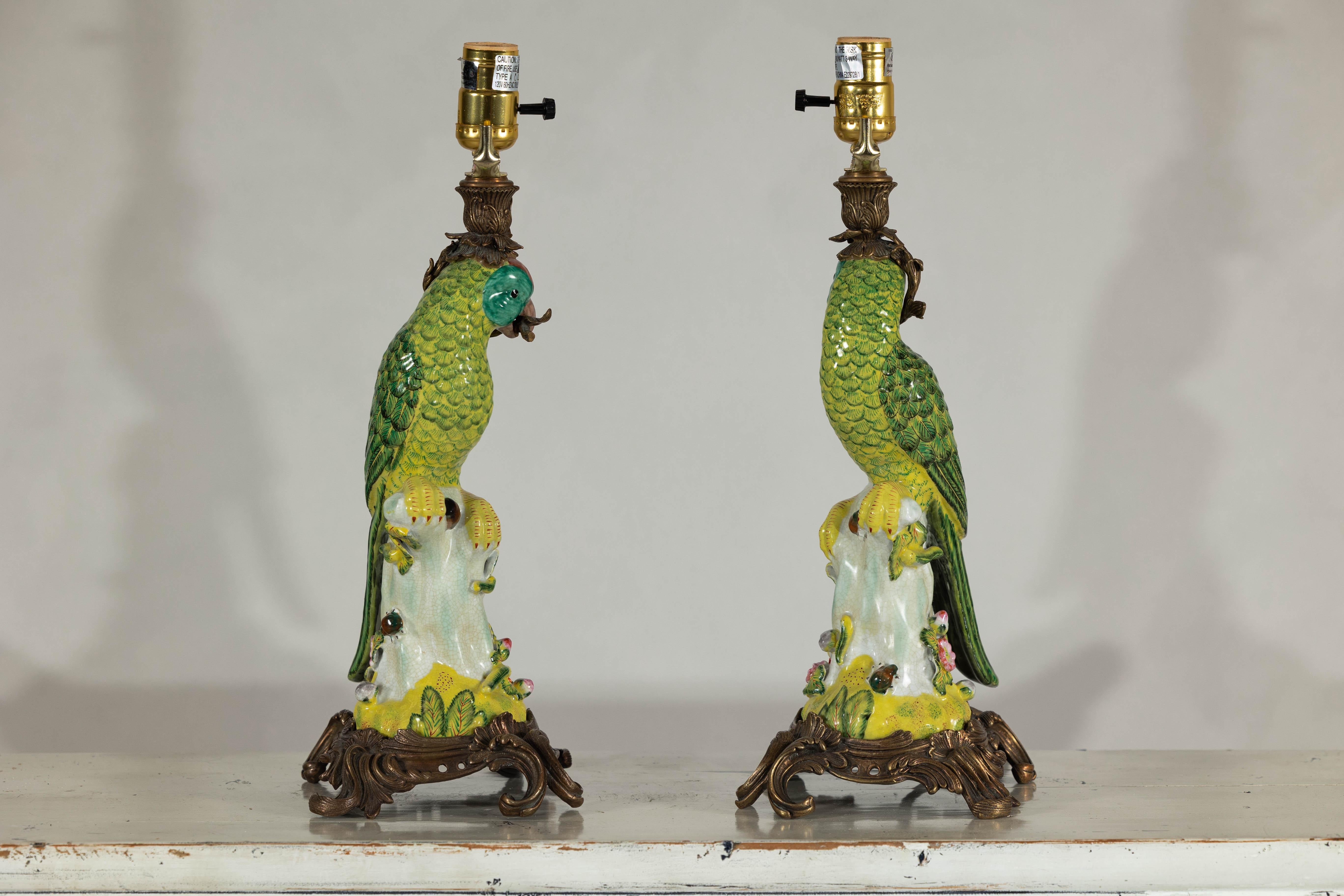 Pair of Vintage Hand-Painted Parrot Lamps on Ornate Brass Bases, Wired for USA 7