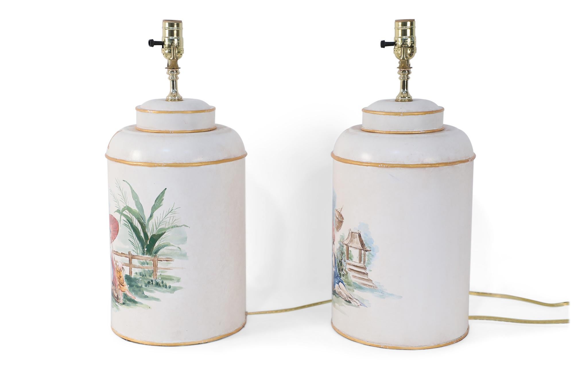 Néo-rococo Paire de lampes de table vintage peintes à la main en style tole en vente