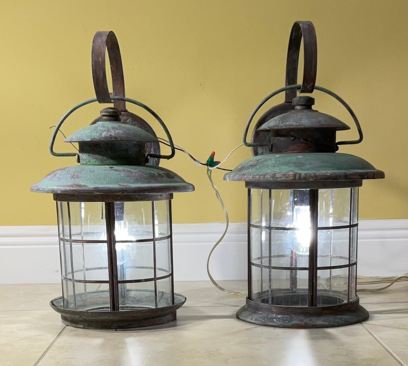 American Pair of Vintage Handcrafted Wall-Mounted Brass Lantern For Sale