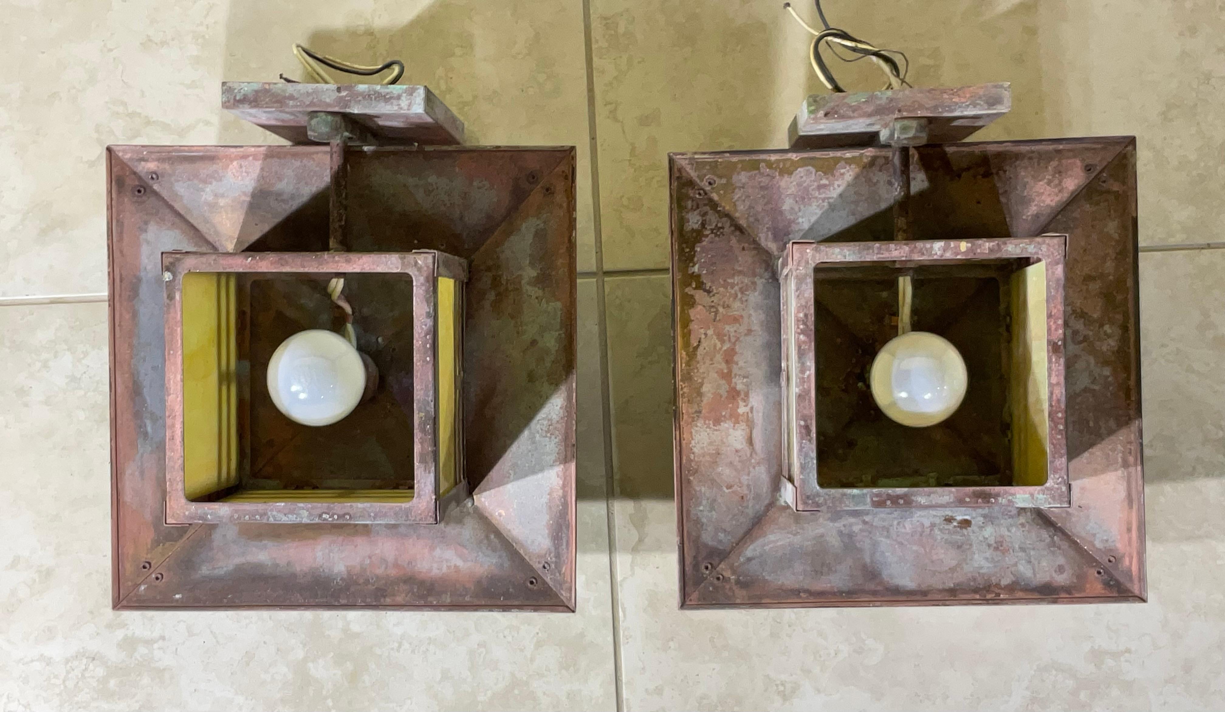 Pair of Vintage Handcrafted Wall-Mounted Pagoda  Brass Lantern 8