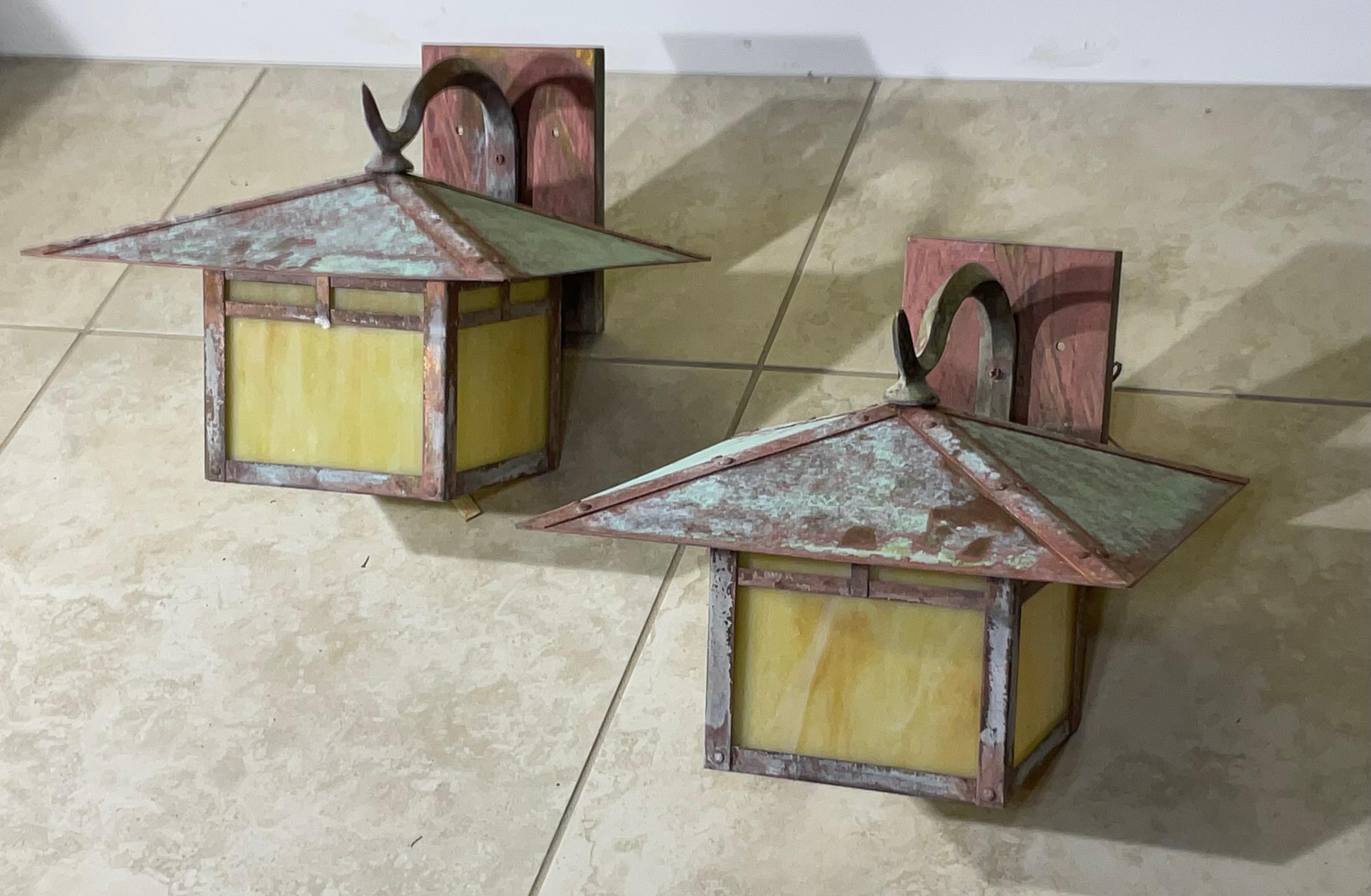 Pair of Vintage Handcrafted Wall-Mounted Pagoda  Brass Lantern 11