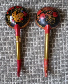 Pair of Vintage Handpainted Wooden Spoons from USSR: Traditional Design, 1J187