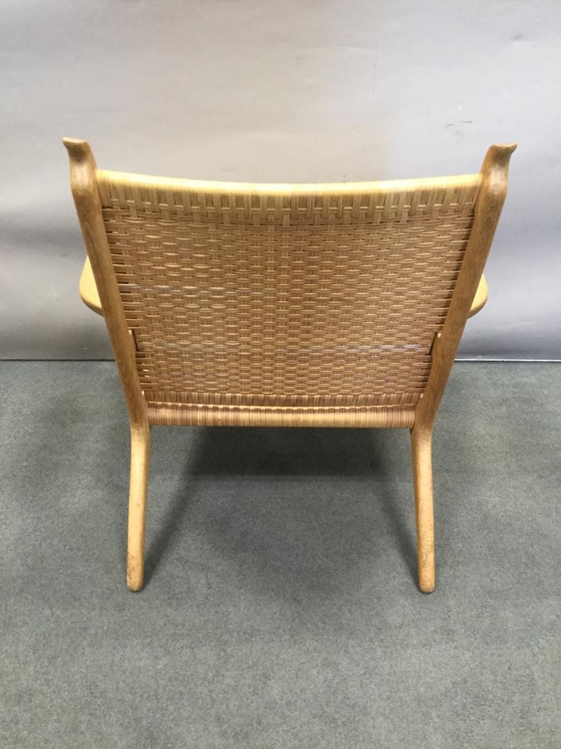 20ième siècle Paire de fauteuils d'époque Hans Wegner CH 27 en vente
