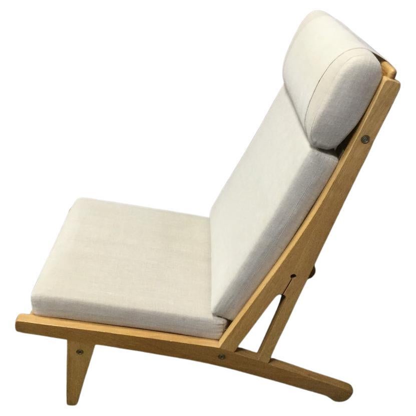 Paire de chaises vintage Hans Wegner GETAMA 375
