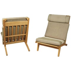 Pair of Vintage Hans Wegner Lounge Chairs, Model Ge375, Denmark, circa 1950
