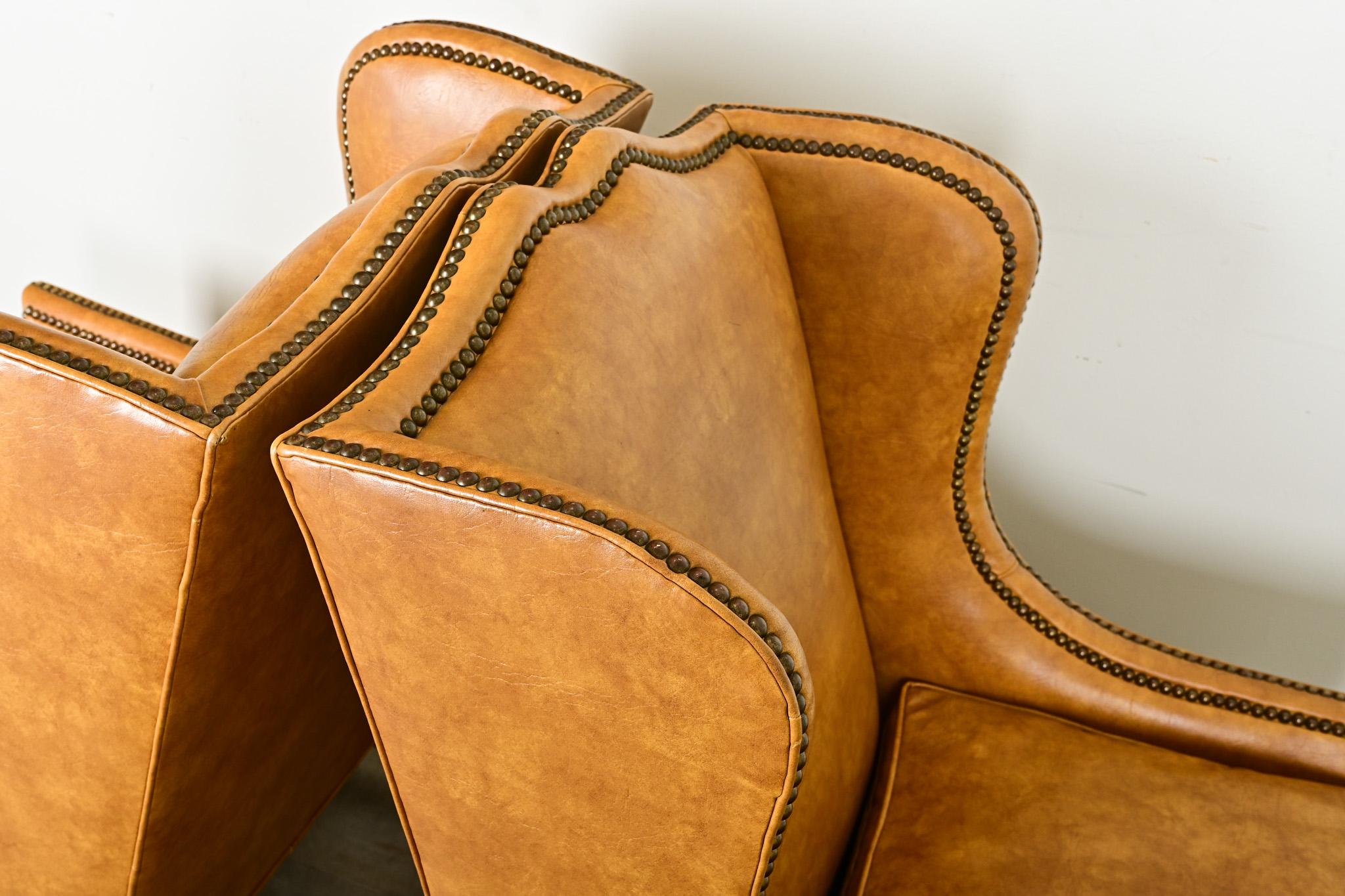 Pair of Vintage Henredon Wingback Bergeres For Sale 5