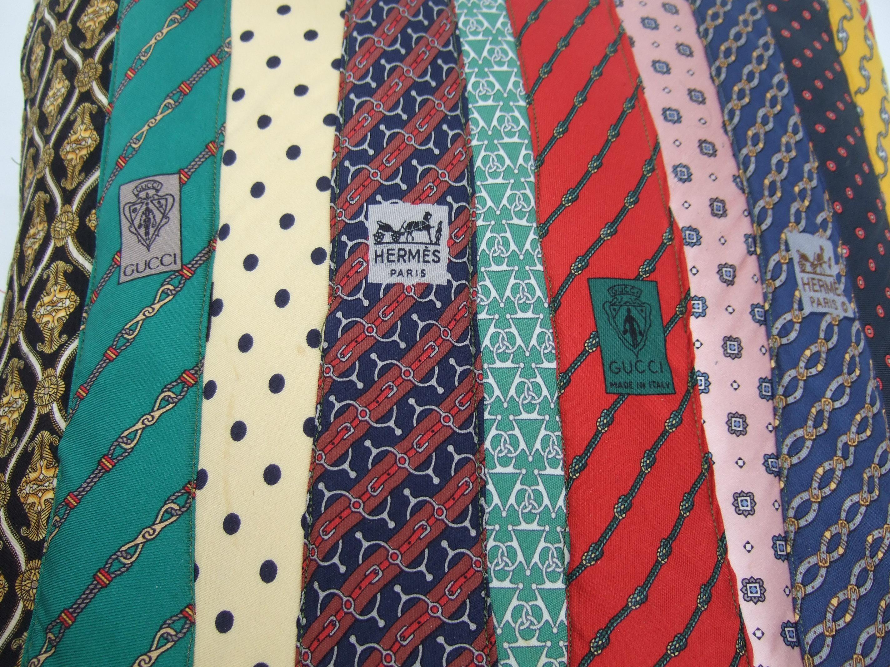 Paire de cravates en soie Hermès & Gucci Up-cycled Handmade Pillows c 1980  en vente 3