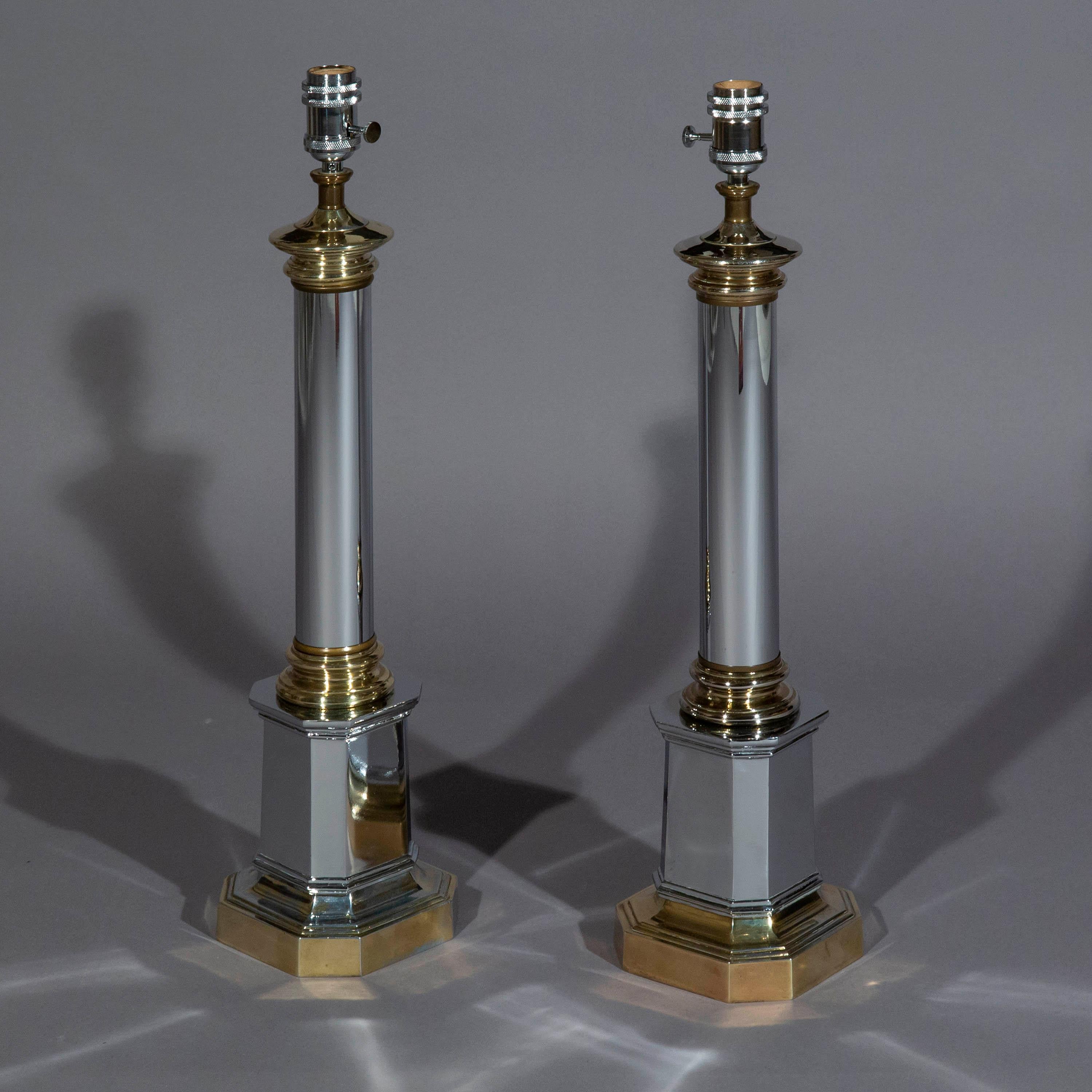 Pair of Art Deco Style Polished Chrome Table Lamps In Good Condition For Sale In London, GB