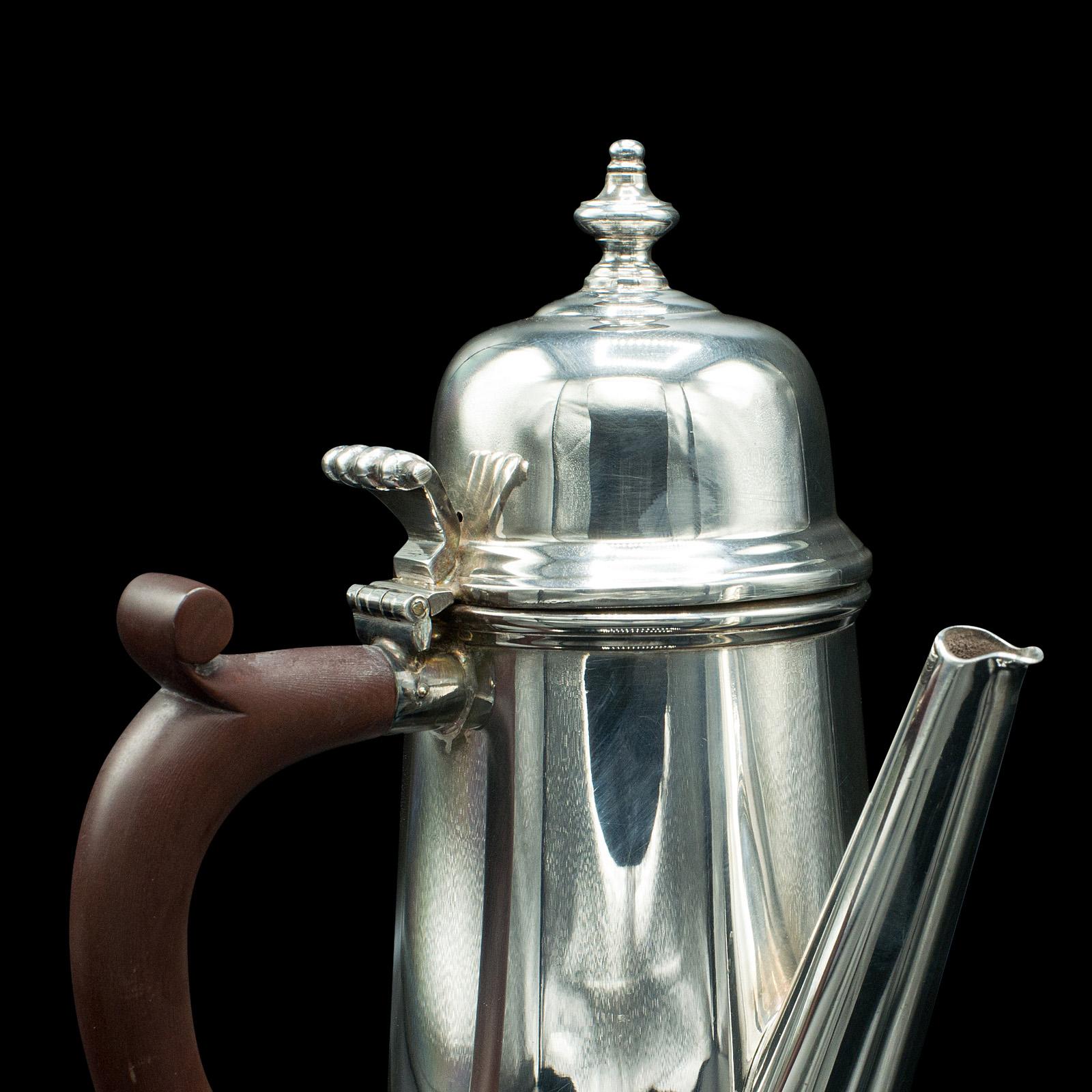 Paire de pichets à chocolat chaud vintage, anglais, plaqué argent, service à café en vente 3