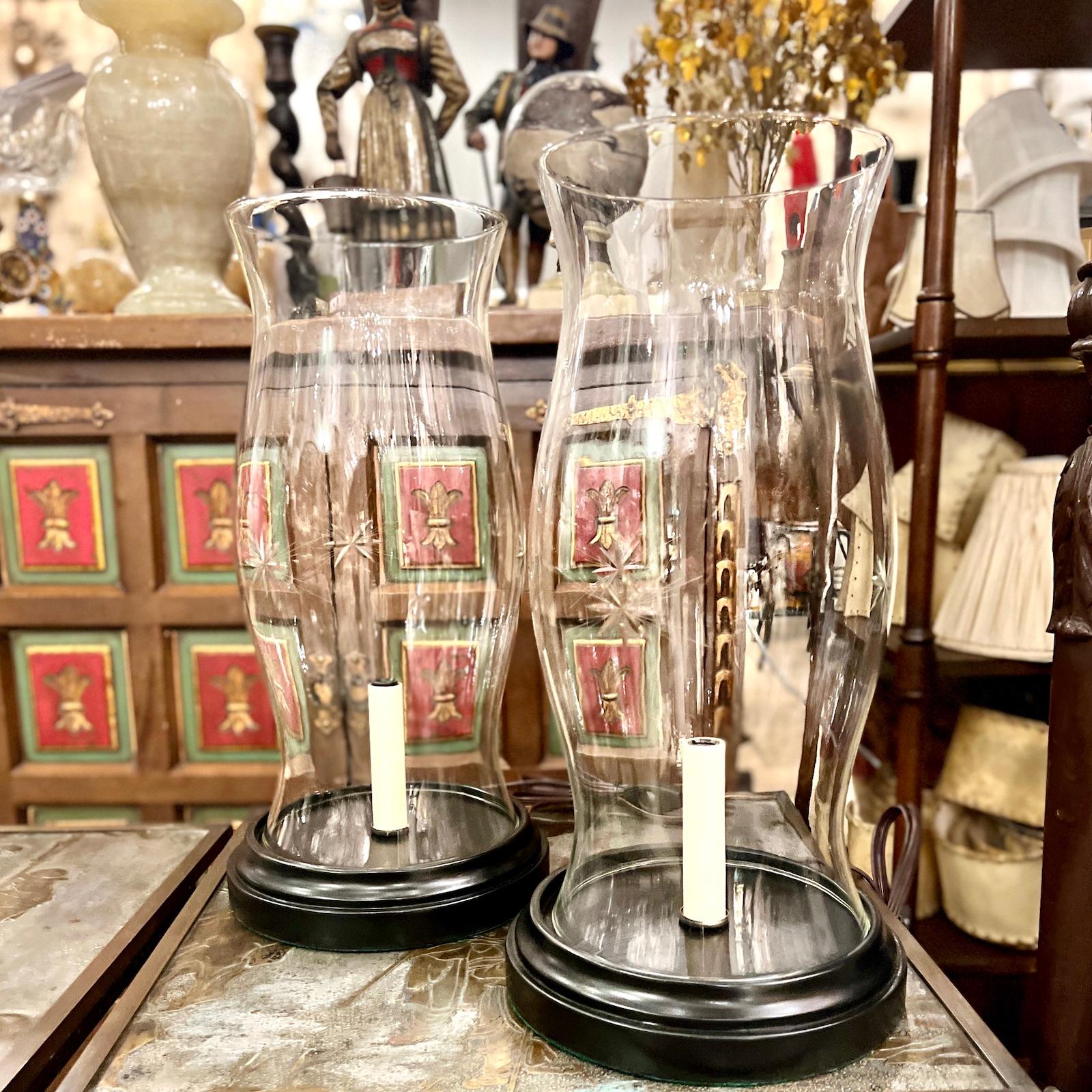 Pair of Vintage Hurricane Lamps In Good Condition For Sale In New York, NY