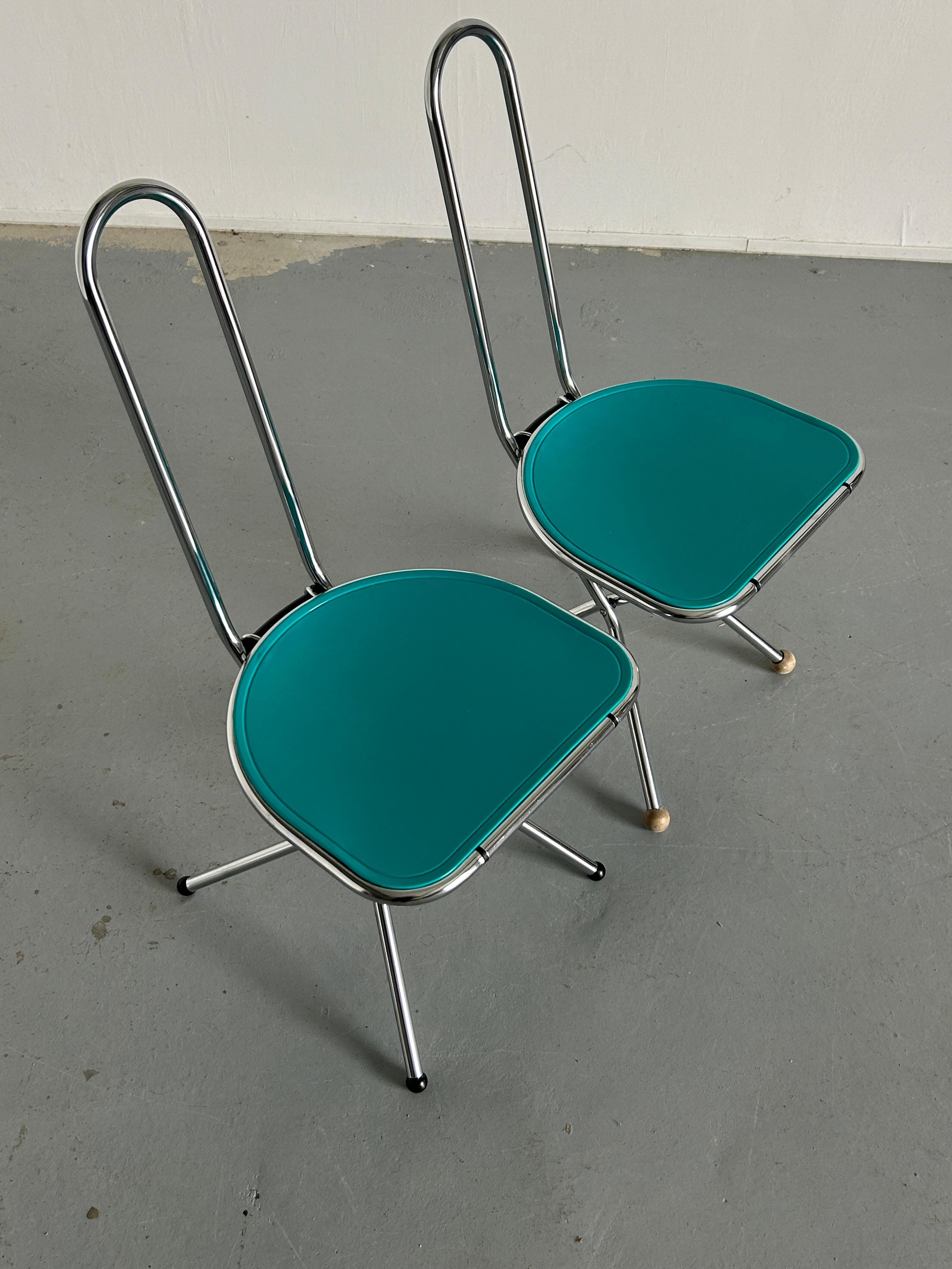 Pair of Vintage Ikea 'Isak' Postmodern Folding Chairs by Niels Gammelgaard, 1989 In Good Condition In Zagreb, HR