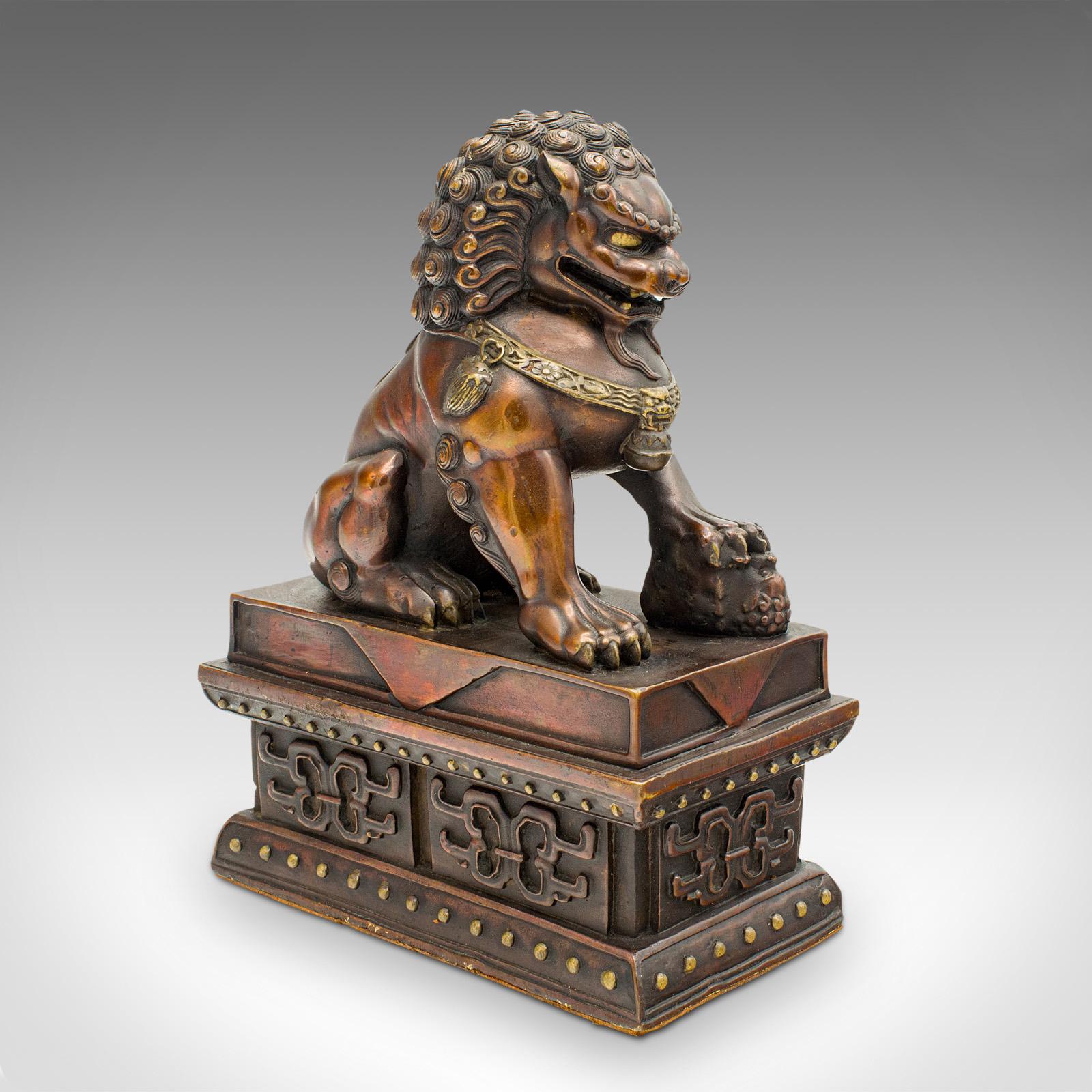 Pair Of Vintage Imperial Lion Statues, Chinese, Bronze, Bookends, Art Deco, 1940 In Good Condition In Hele, Devon, GB