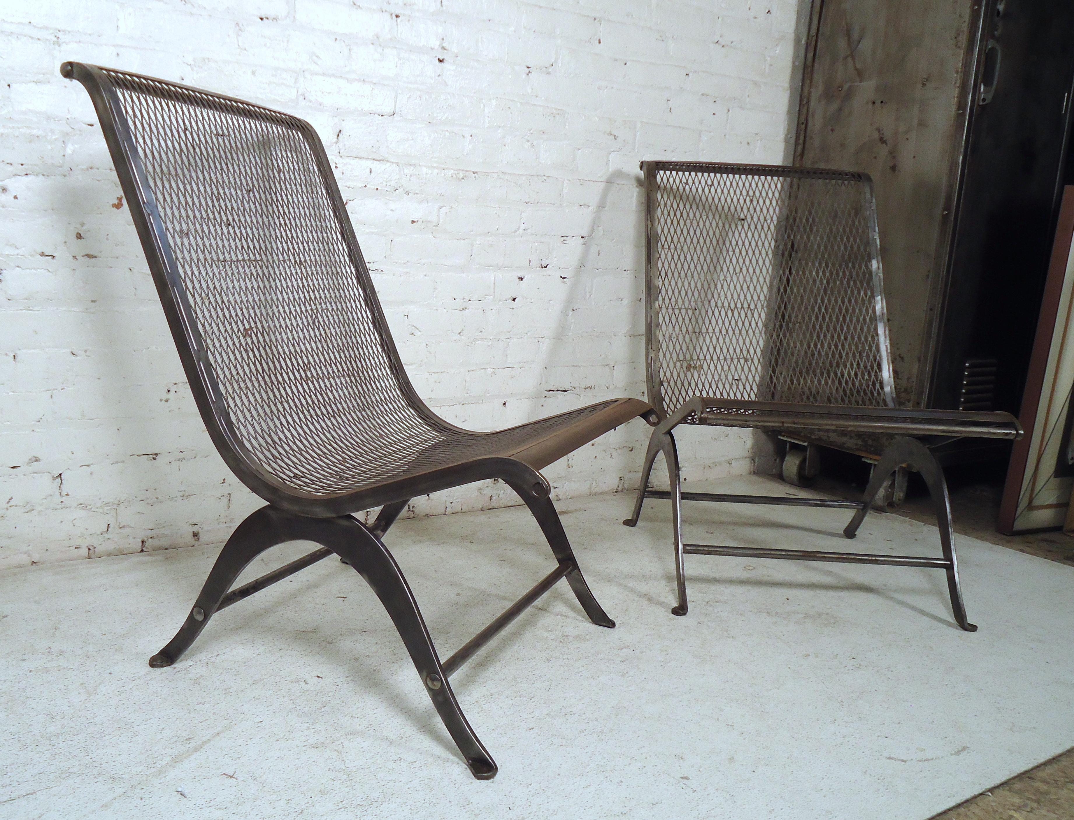 Pair of Vintage Industrial Chairs 1