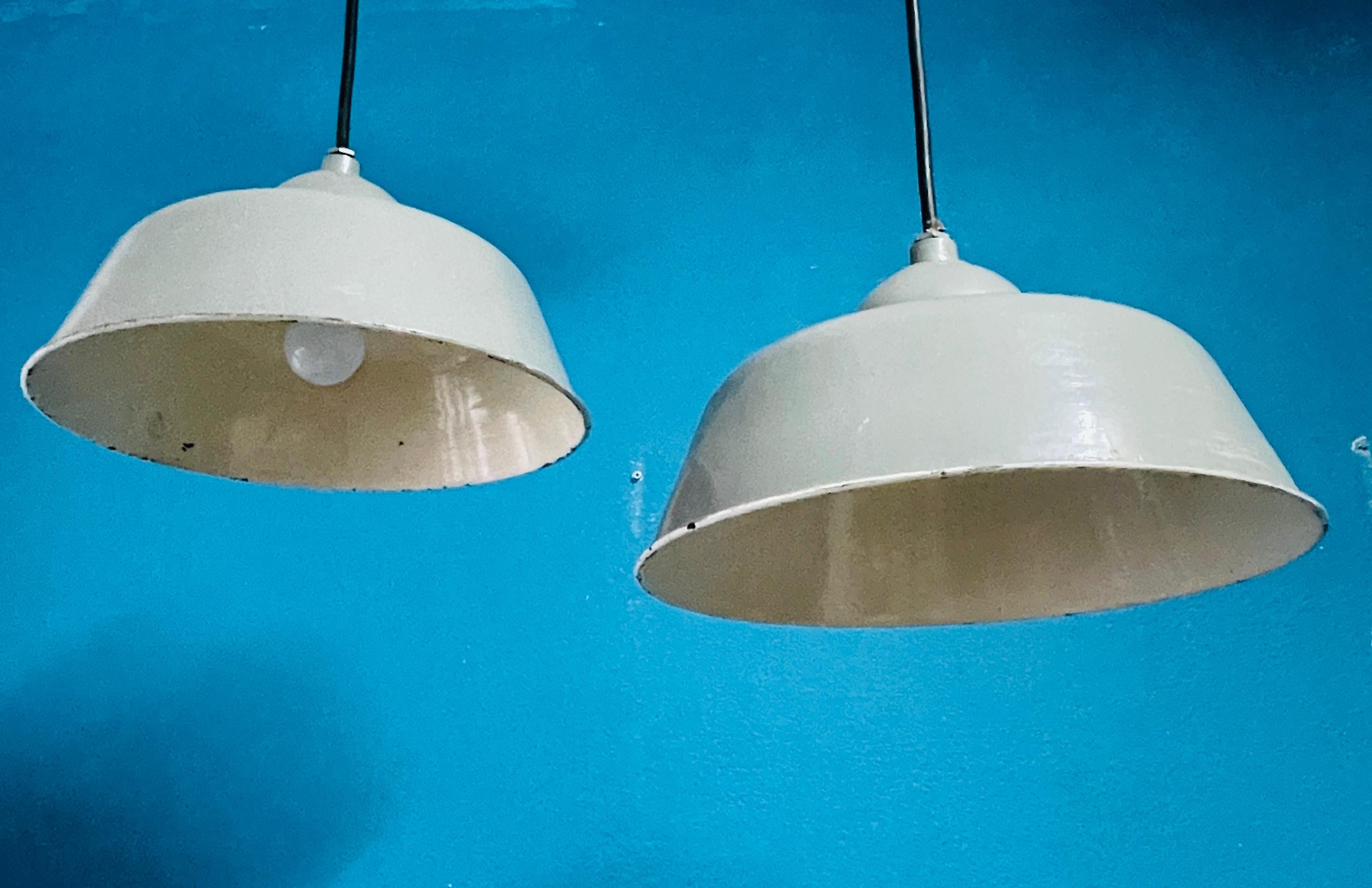 Pair of Vintage Industrial Pendant Lamps, Manufactured by Orno Finland In Fair Condition For Sale In Turku, FI