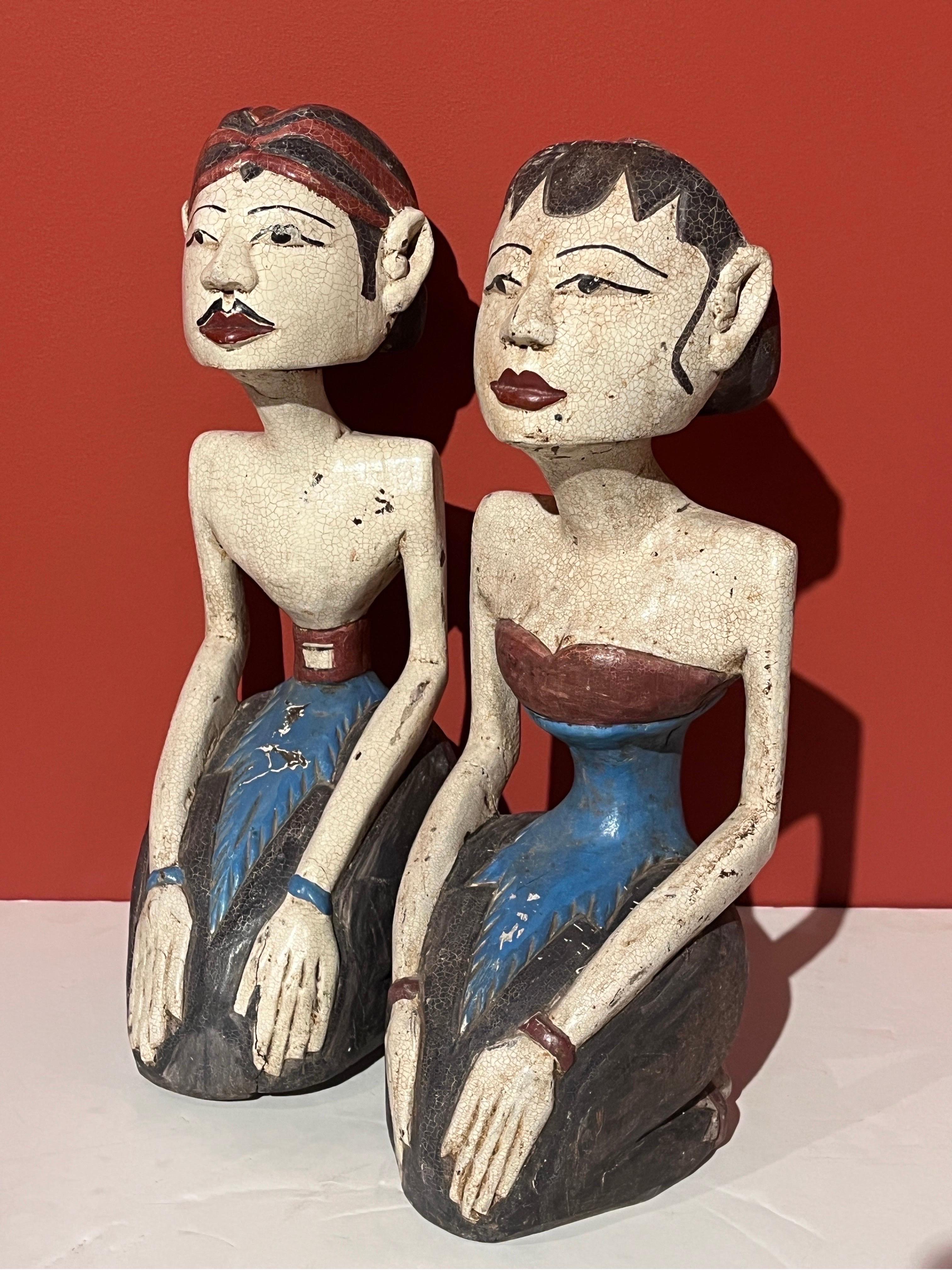 Paar von  Skulpturen „Inseparable Couple“ (Loro Blonyo), Java, Indonesien im Angebot 6