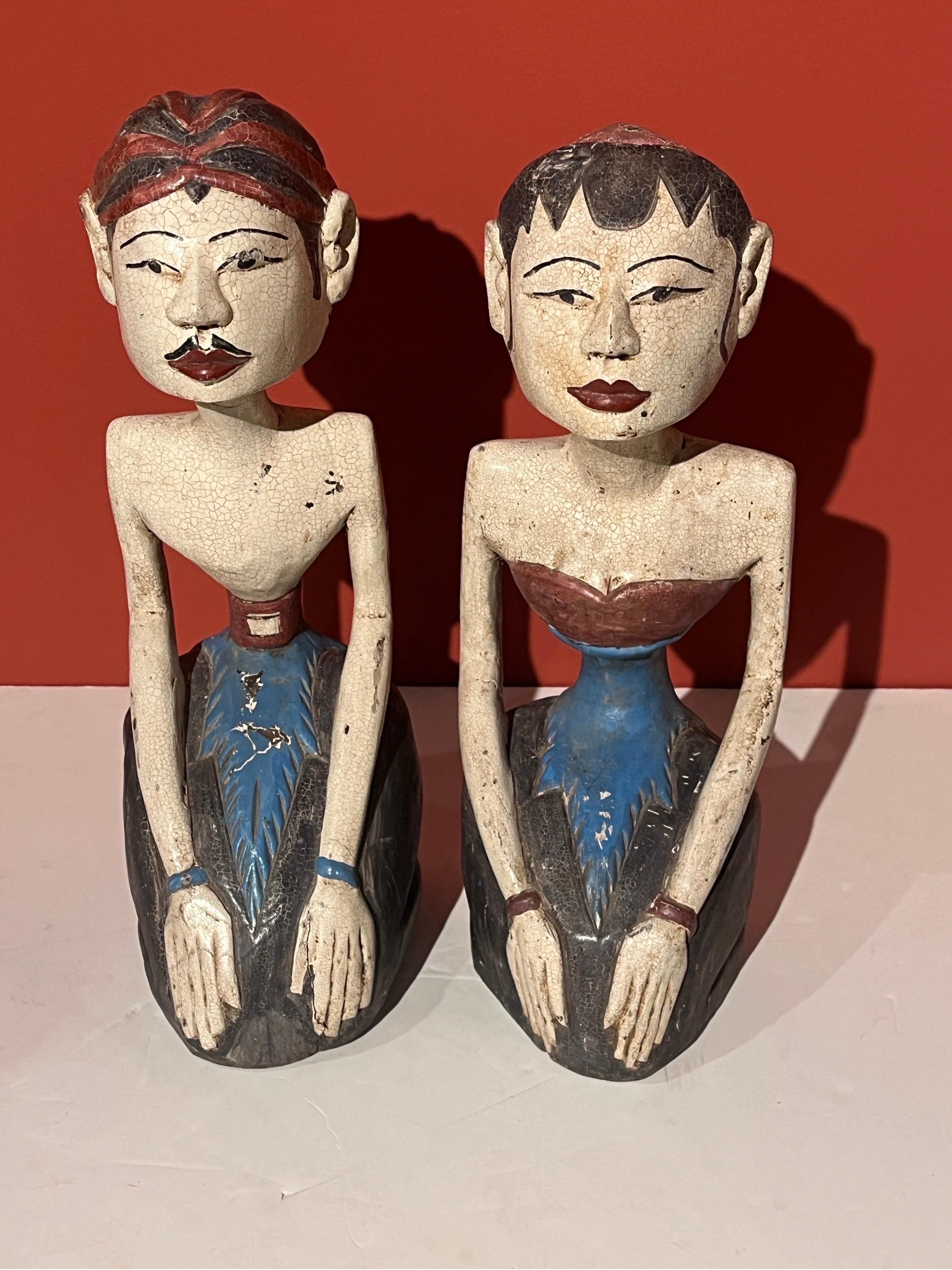Paar von  Skulpturen „Inseparable Couple“ (Loro Blonyo), Java, Indonesien im Angebot 8