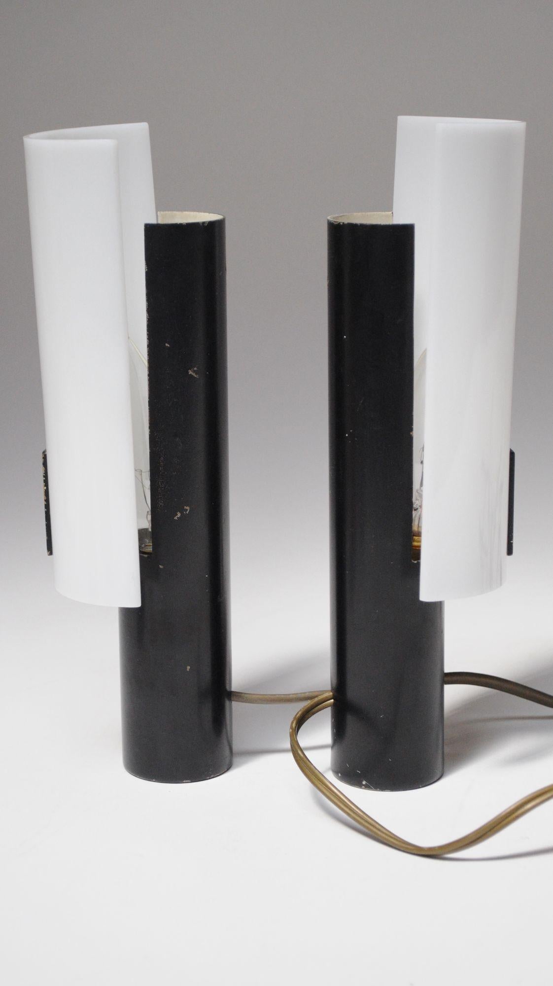 Pair of Vintage Italian Acrylic and Metal Wall Scones/Table Lamps by Stilux In Good Condition For Sale In Brooklyn, NY