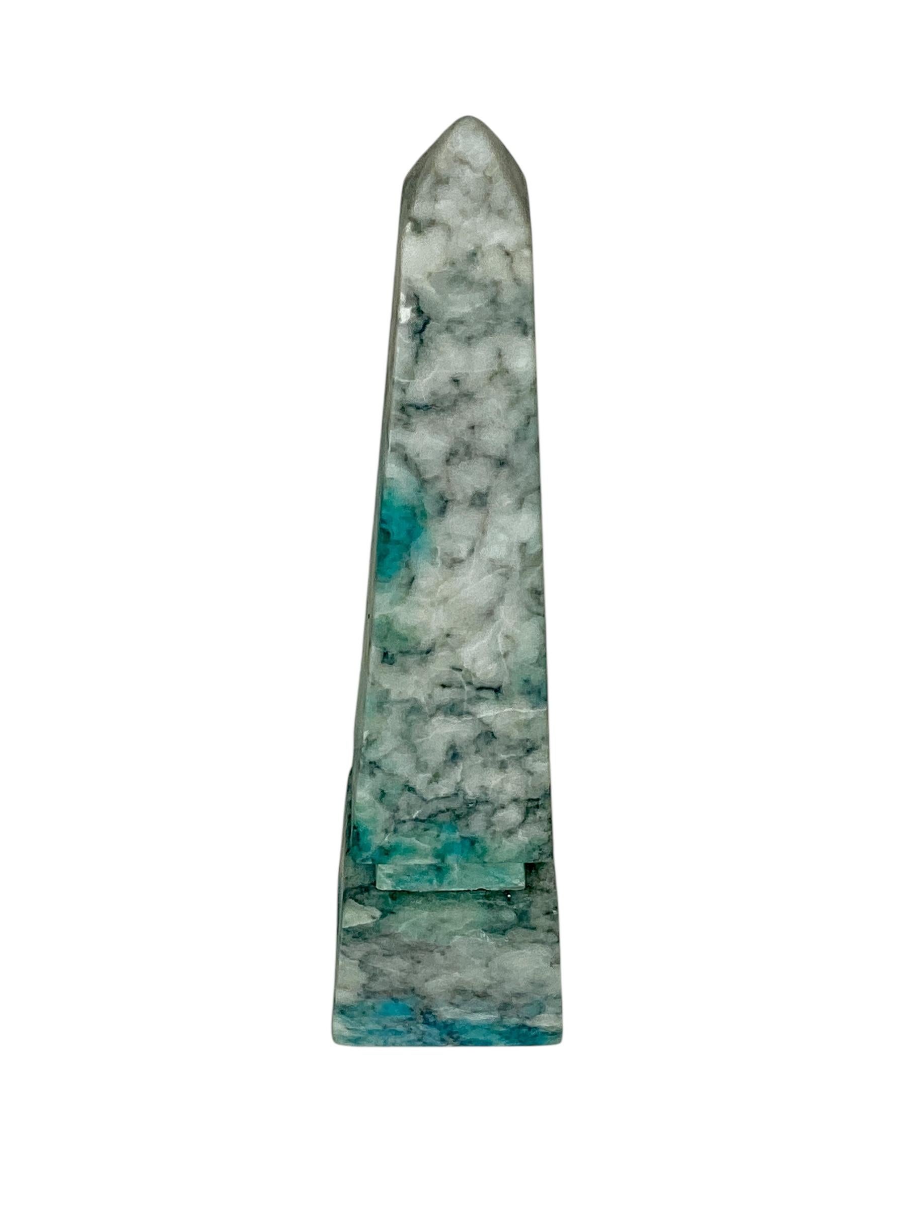 Pair of Vintage Italian Alabaster Obelisks In Good Condition For Sale In Chapel Hill, NC