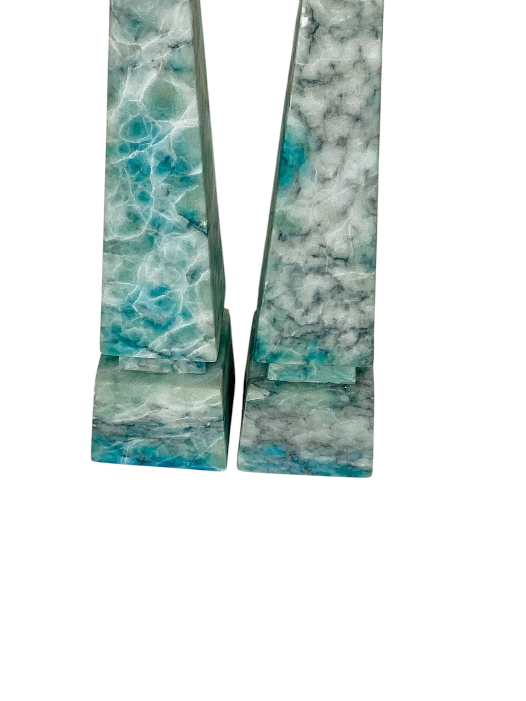 20th Century Pair of Vintage Italian Alabaster Obelisks For Sale