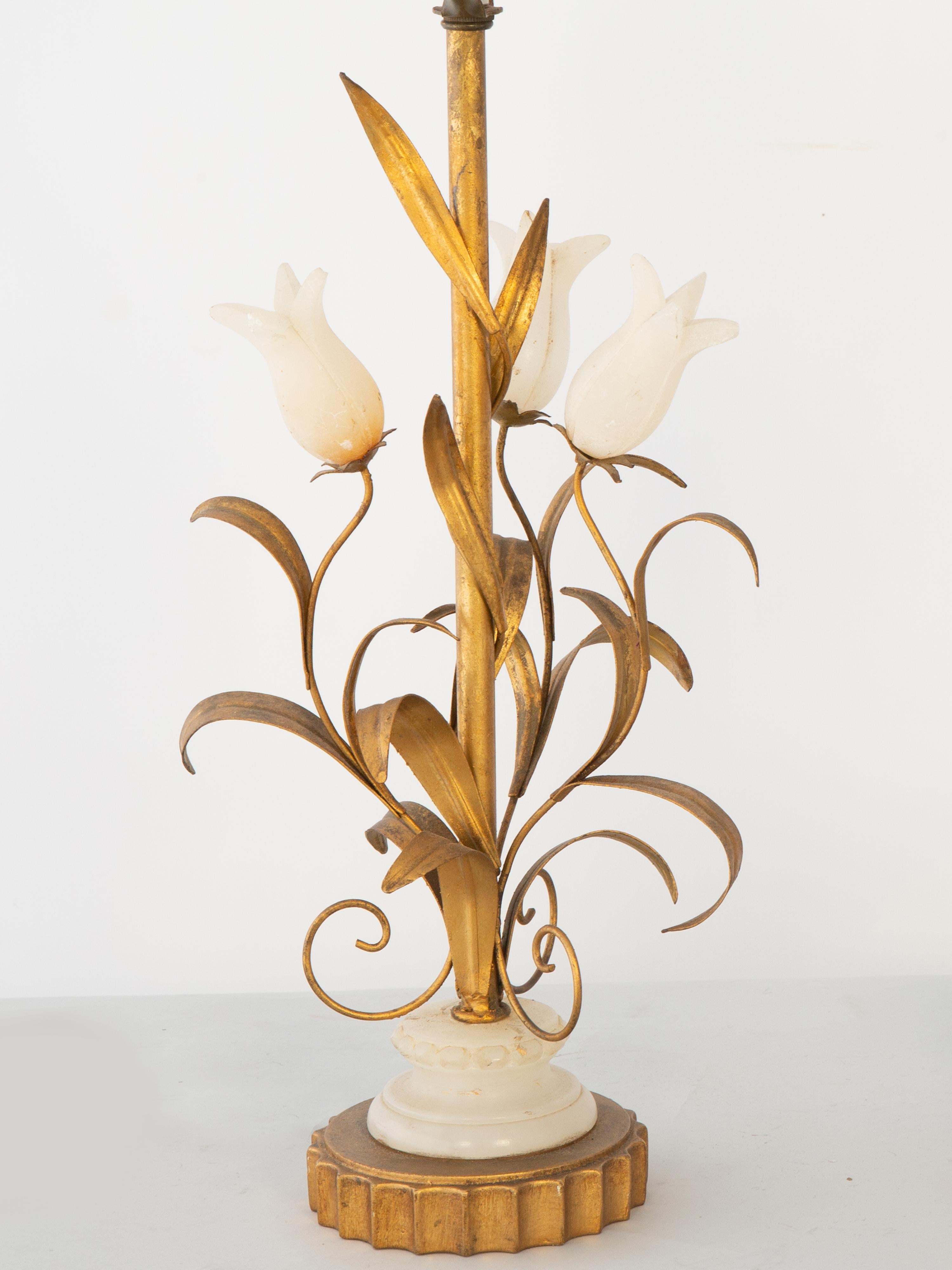 Métal Paire de lampes de table tulipes en albâtre vintage italien en vente