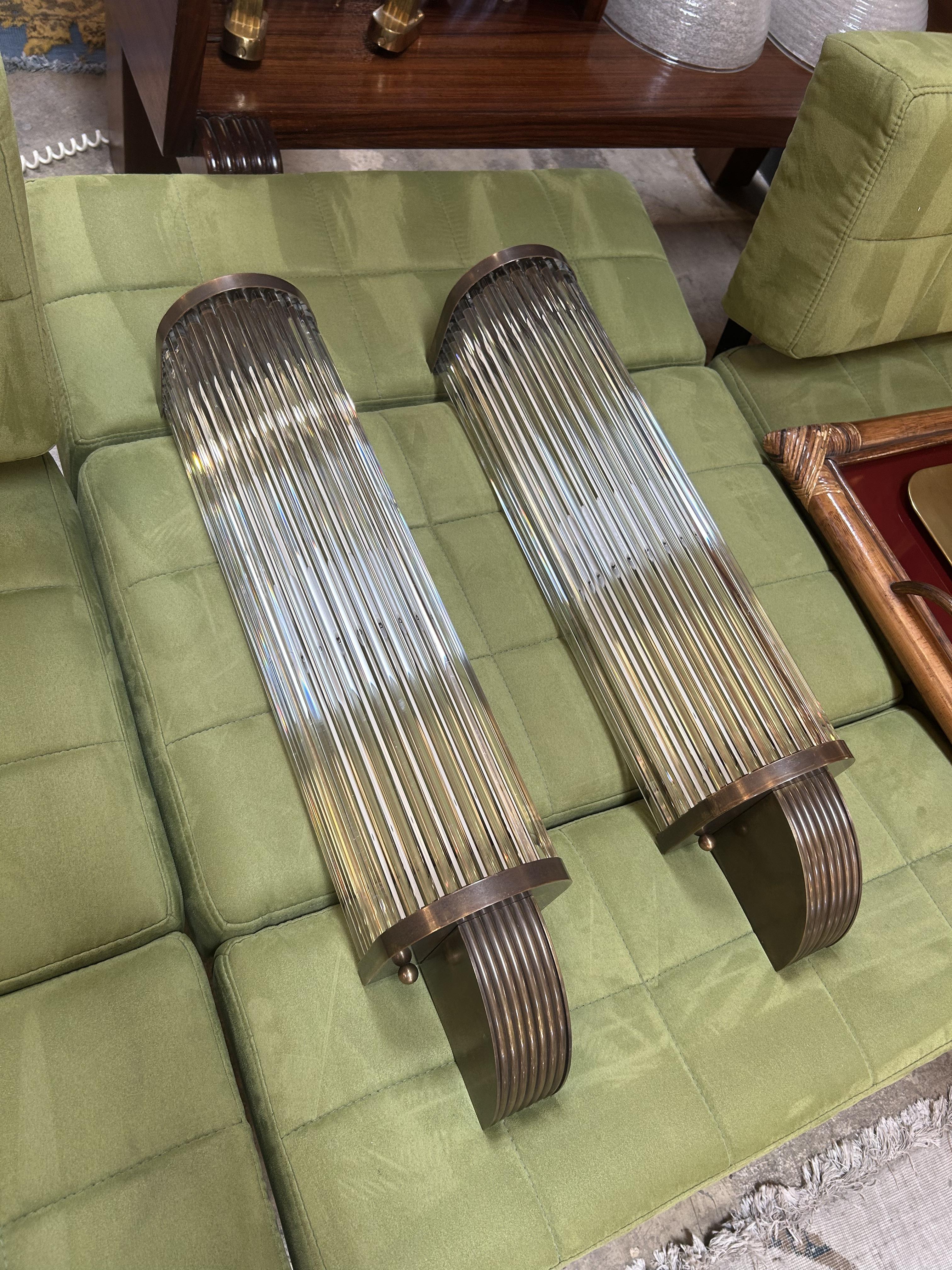 Late 20th Century Pair of Vintage Italian Art Deco Wall Sconces in Bronze and Glass For Sale