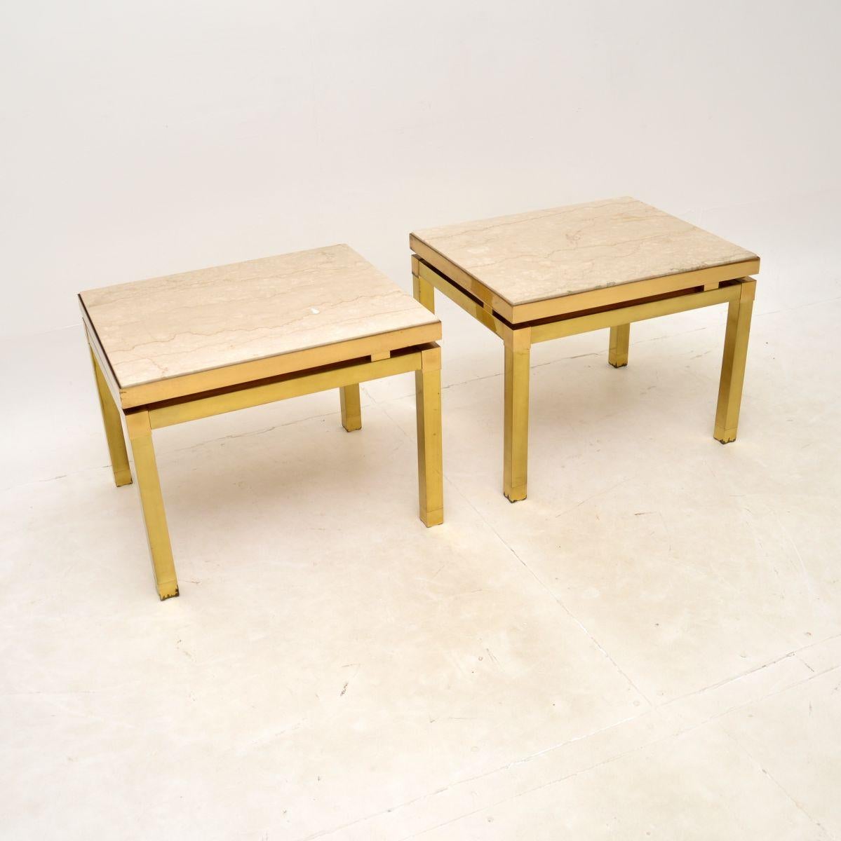 Mid-Century Modern Pair of Vintage Italian Brass and Marble Side Tables For Sale