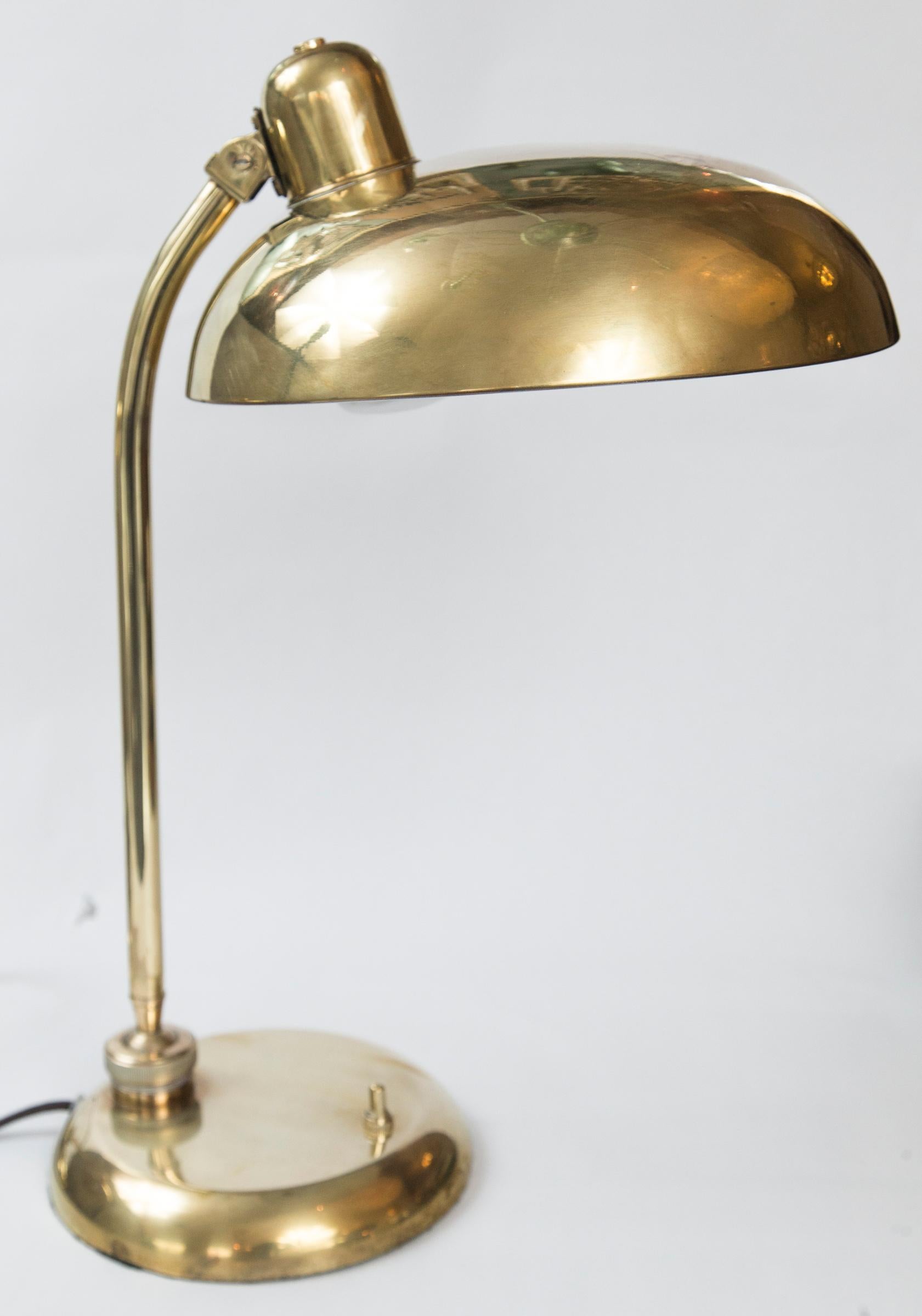 Pair of Mid Century Italian Brass Desk/ Table Lamps In Good Condition In Westport, CT