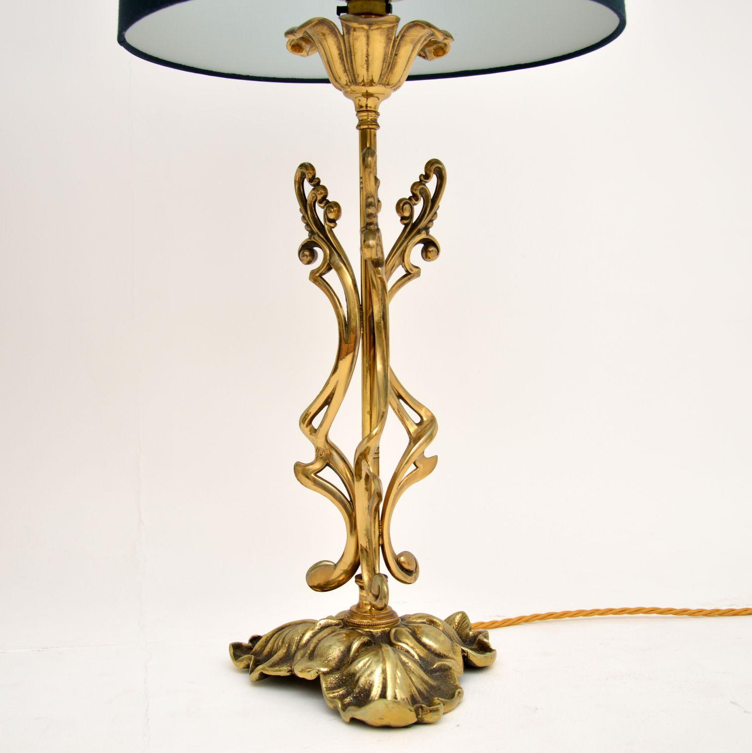 Pair of Vintage Italian Brass Table Lamps For Sale 1