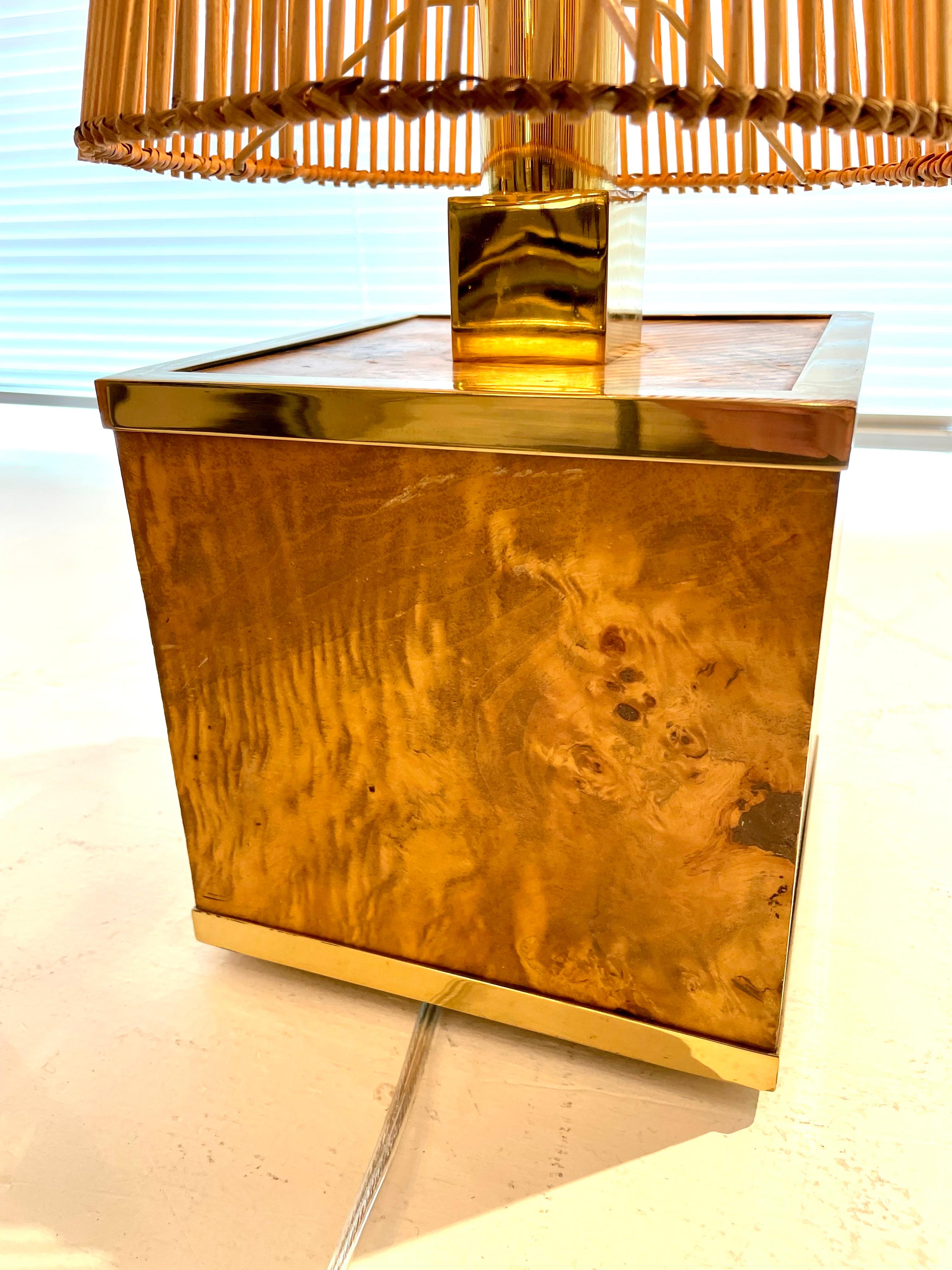 Mid-Century Modern Pair of Vintage Italian Burl Wood & Brass Table Lamps