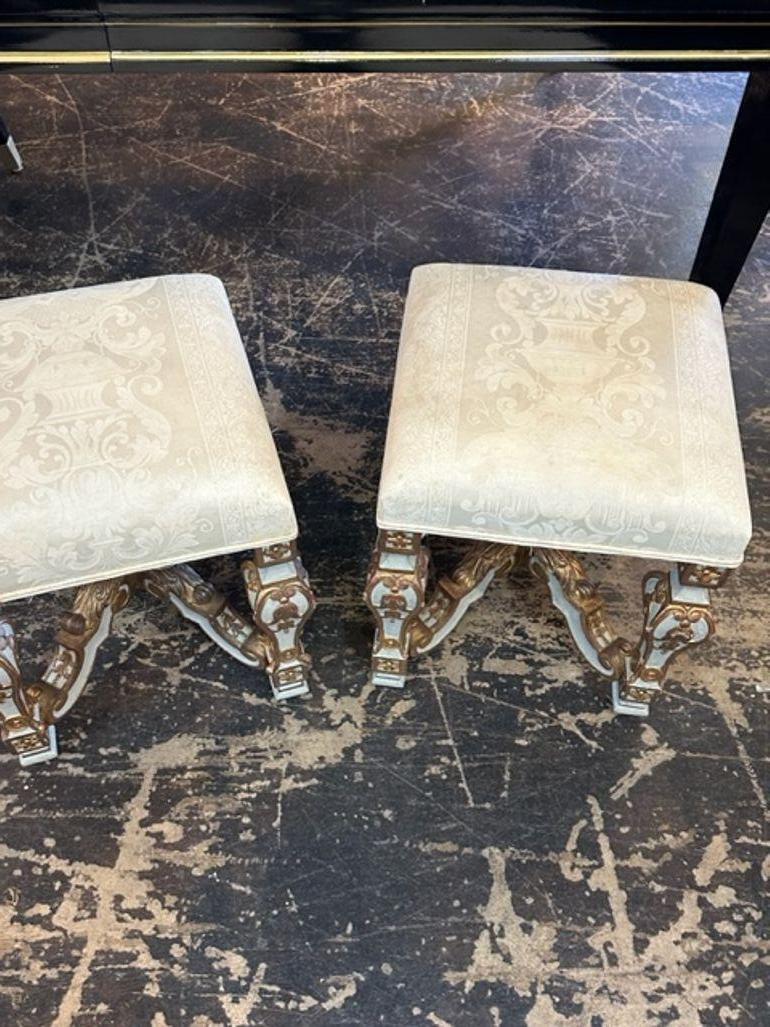 Pair of Vintage Italian Carved and Parcel Gilt Benches For Sale 2