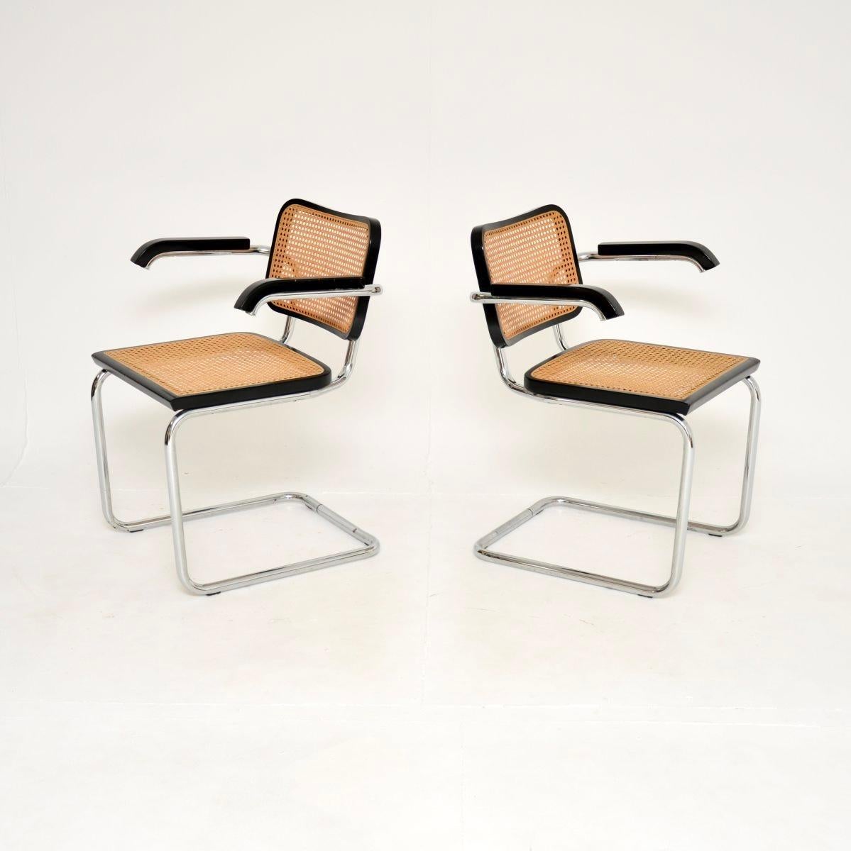 Mid-Century Modern Pair of Vintage Italian Cesca Dining Chairs For Sale