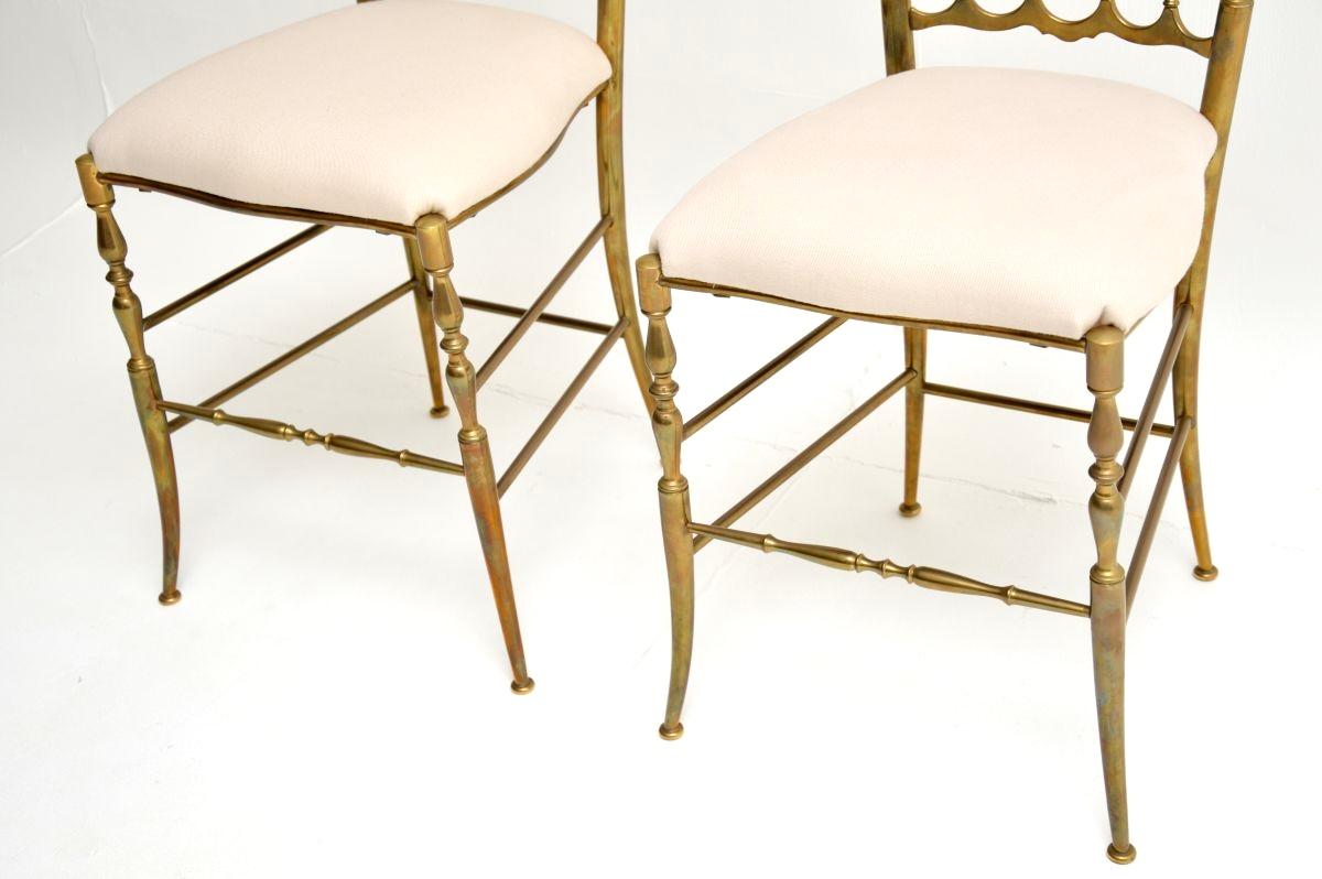 Pair of Vintage Italian Chiavari Dining Chairs in Solid Brass im Angebot 1