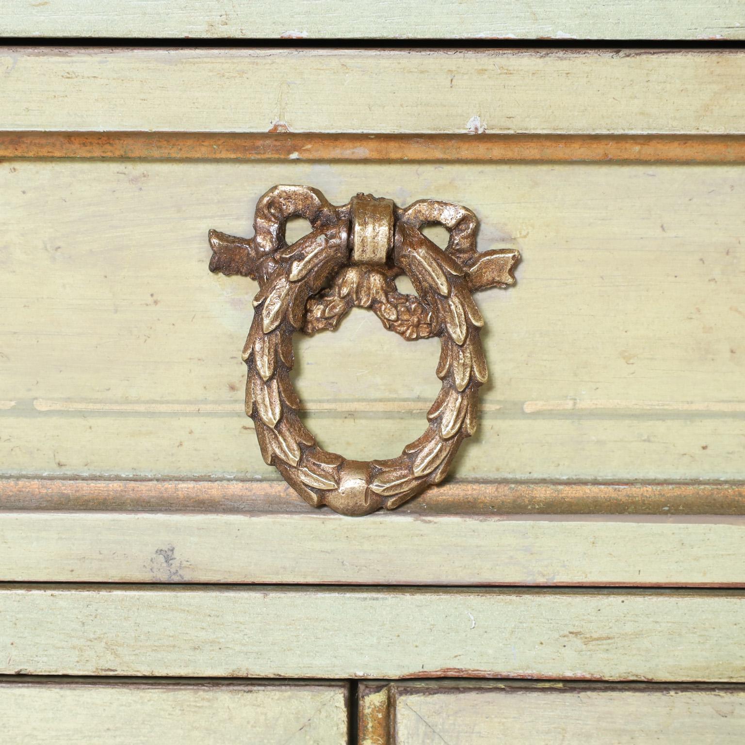 Legno massiccio Coppia di stand neo-classici d'epoca dipinti a cineserie italiana in vendita