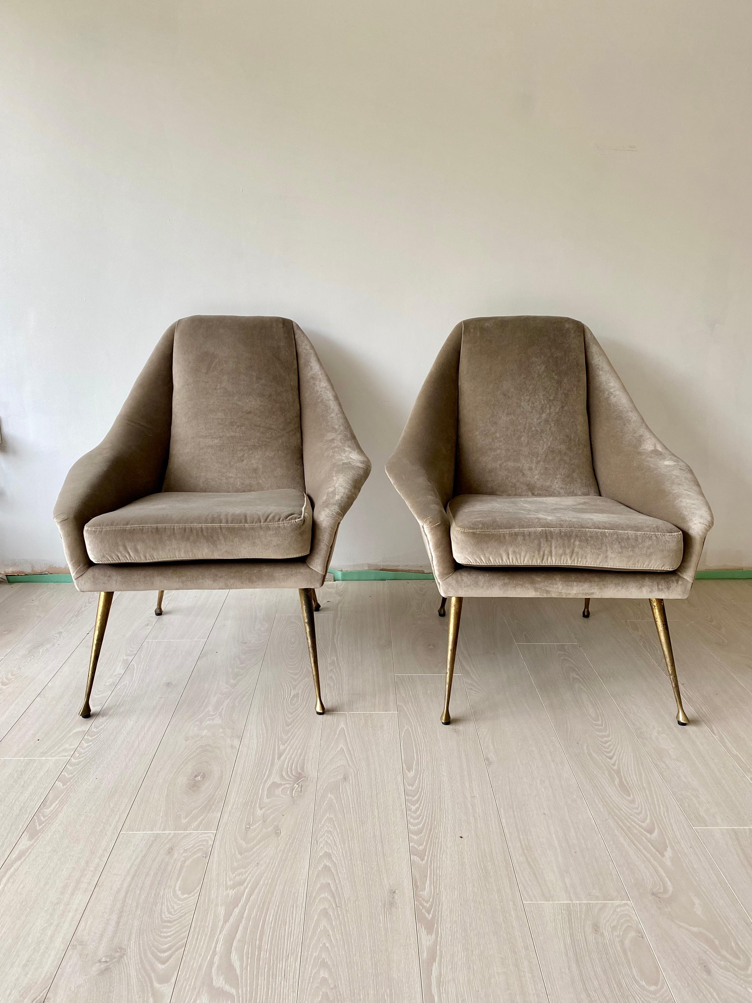 Mid-Century Modern Pair of Vintage Italian Cocktail Armchairs For Sale