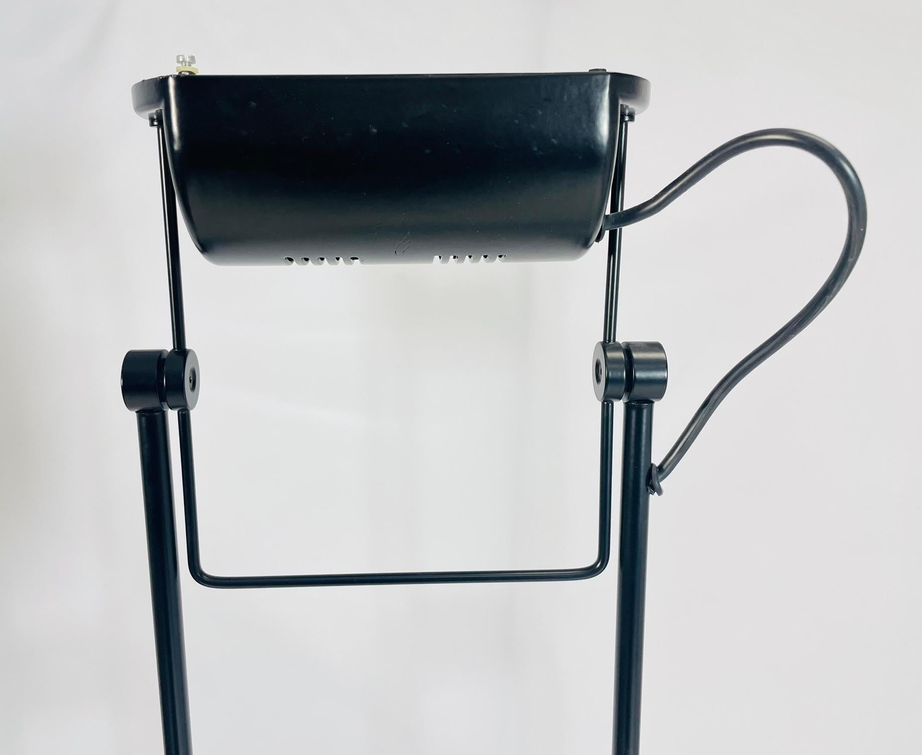 Coppia di lampade da terra vintage italiane di Gammalux, Italia anni '80 in vendita 2