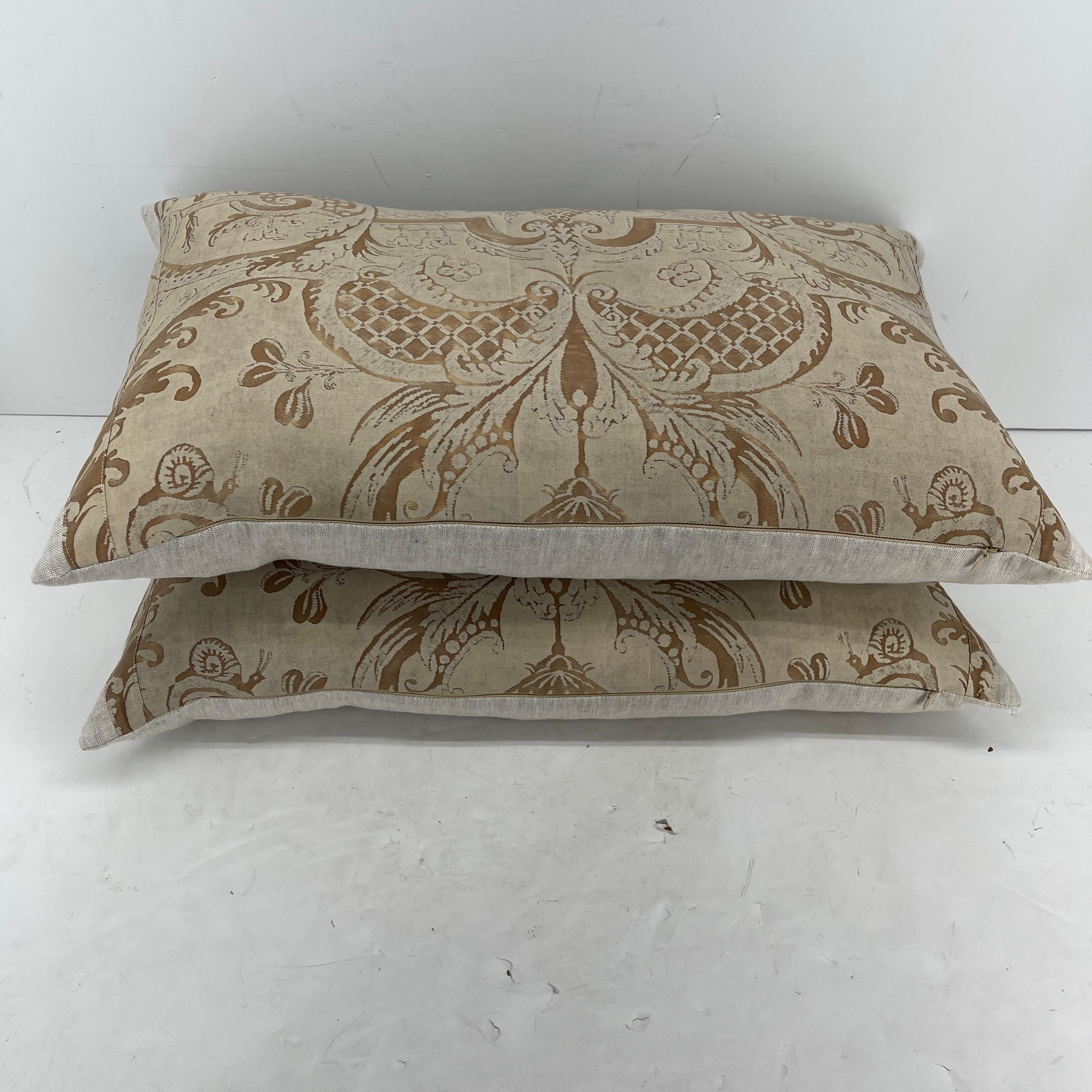 Pair of Vintage Italian Fortuny Fabric Textile Pillows in Royal Gold Pattern For Sale 8