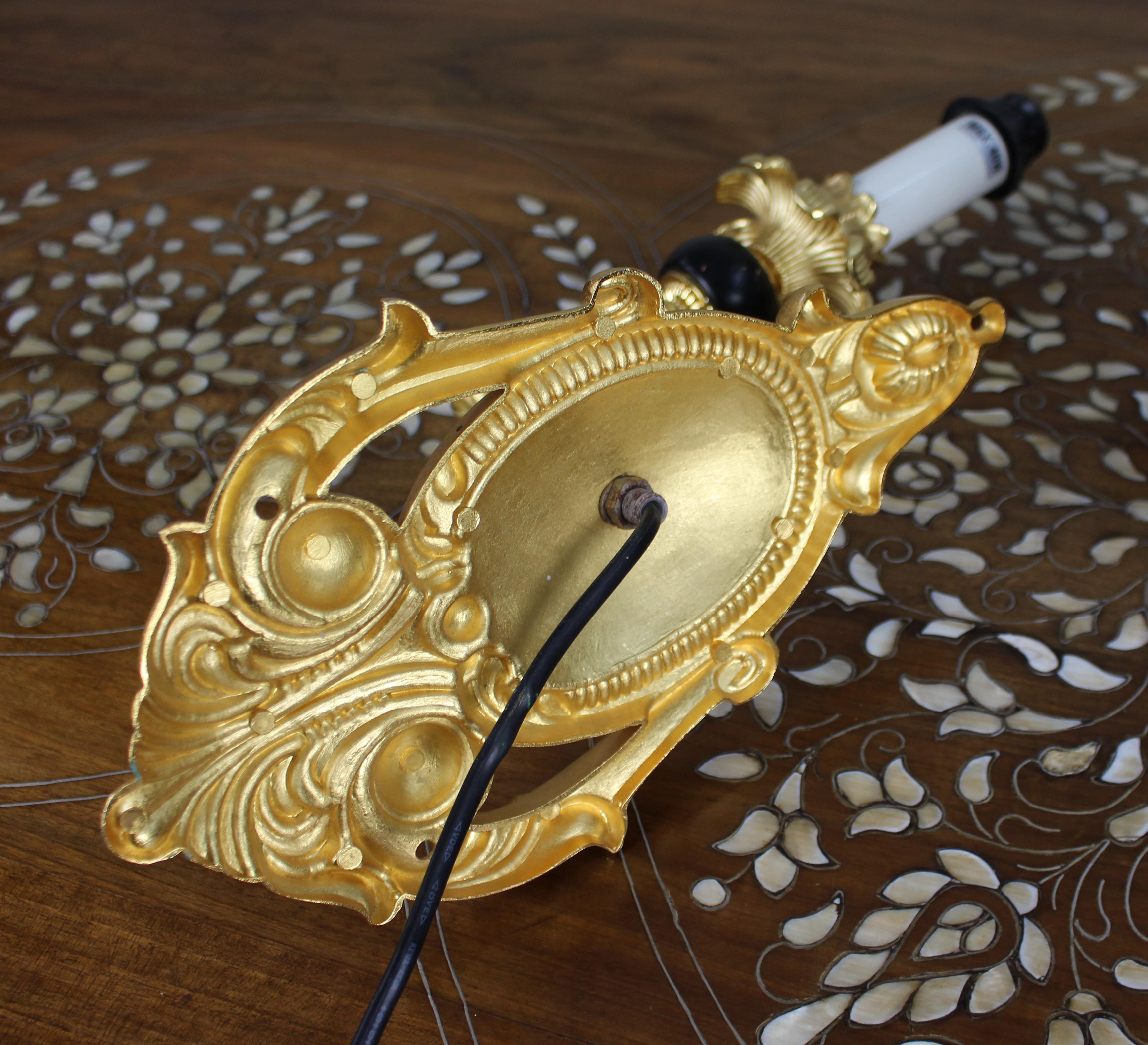 Metallo Coppia di applique italiane d'epoca in metallo dorato in vendita