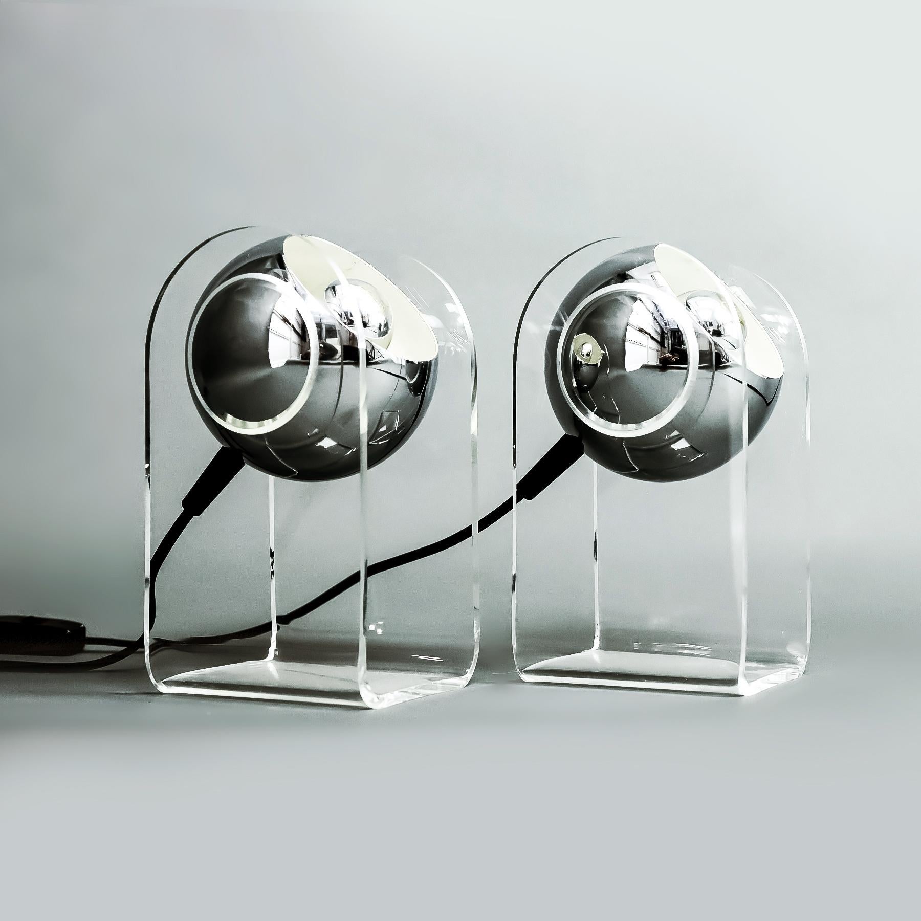 Pair of original vintage Italian Gino Sarfatti Model 540 table lamps for Arteluce, 1968

The 540 is, unfortunately, one of those designs that has many listings that are being sold as originals, but that are in fact copies – but fortunately, once you