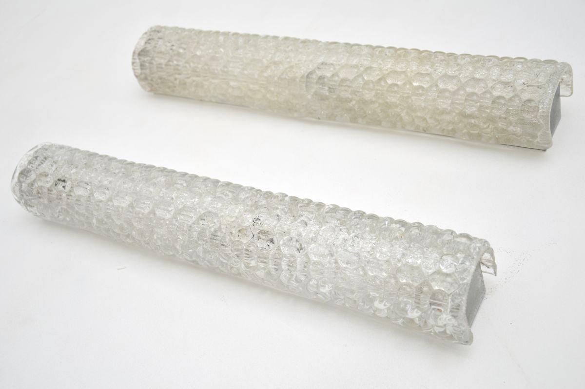 Pair of Vintage Italian Glass Wall Sconce Lamps For Sale 2