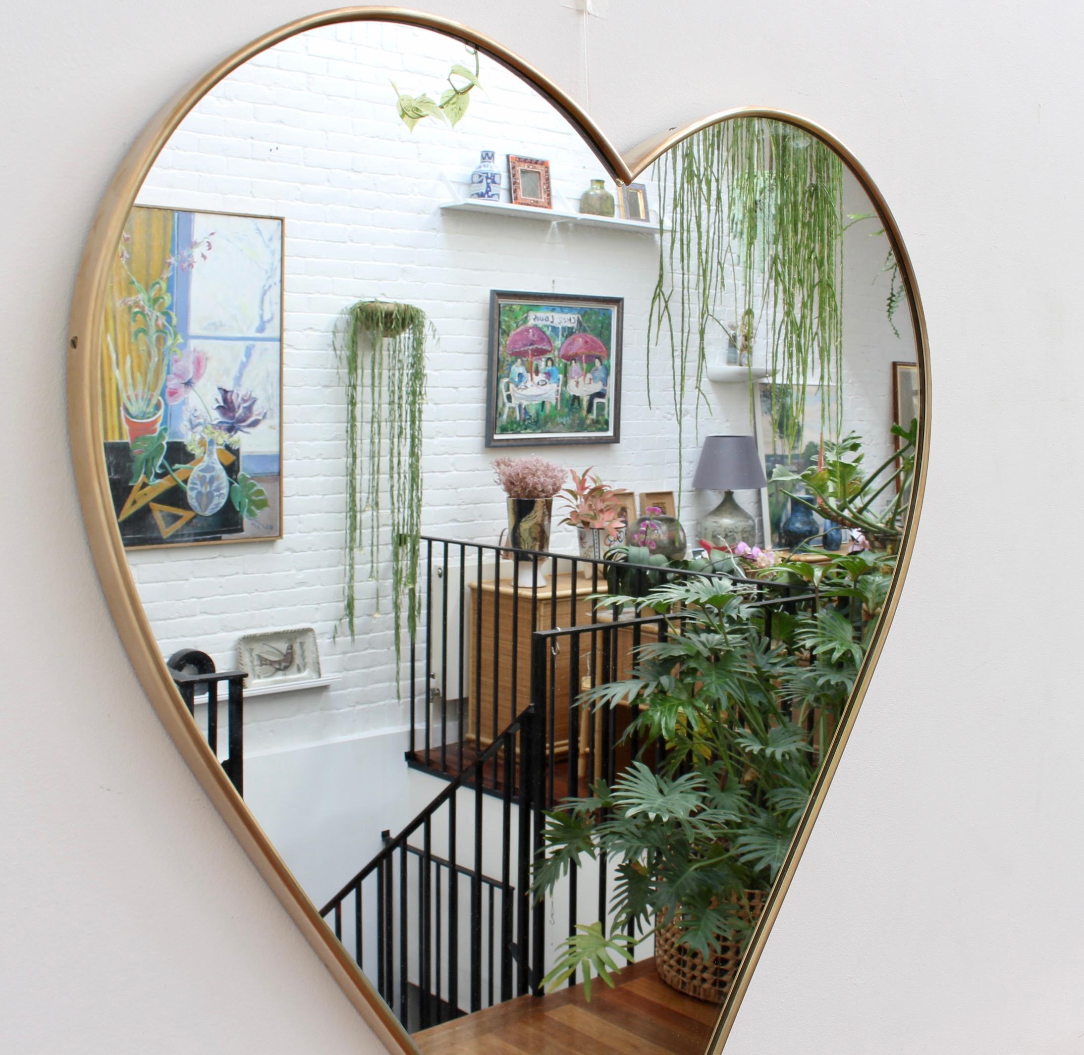 heart shaped mirrors for walls