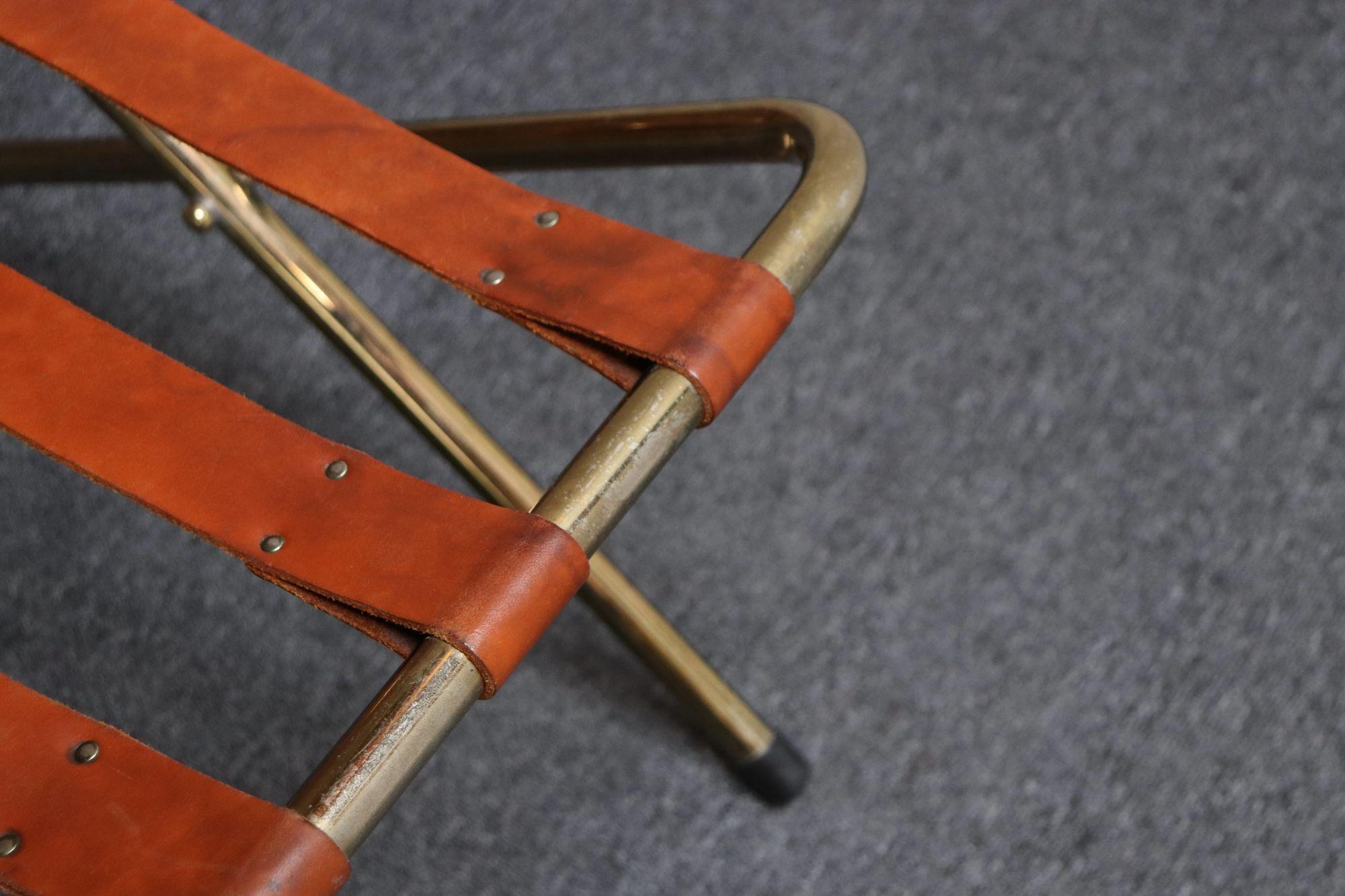 Pair of Vintage Italian Leather and Brass Foldable Portavaligie / Luggage Stands For Sale 6