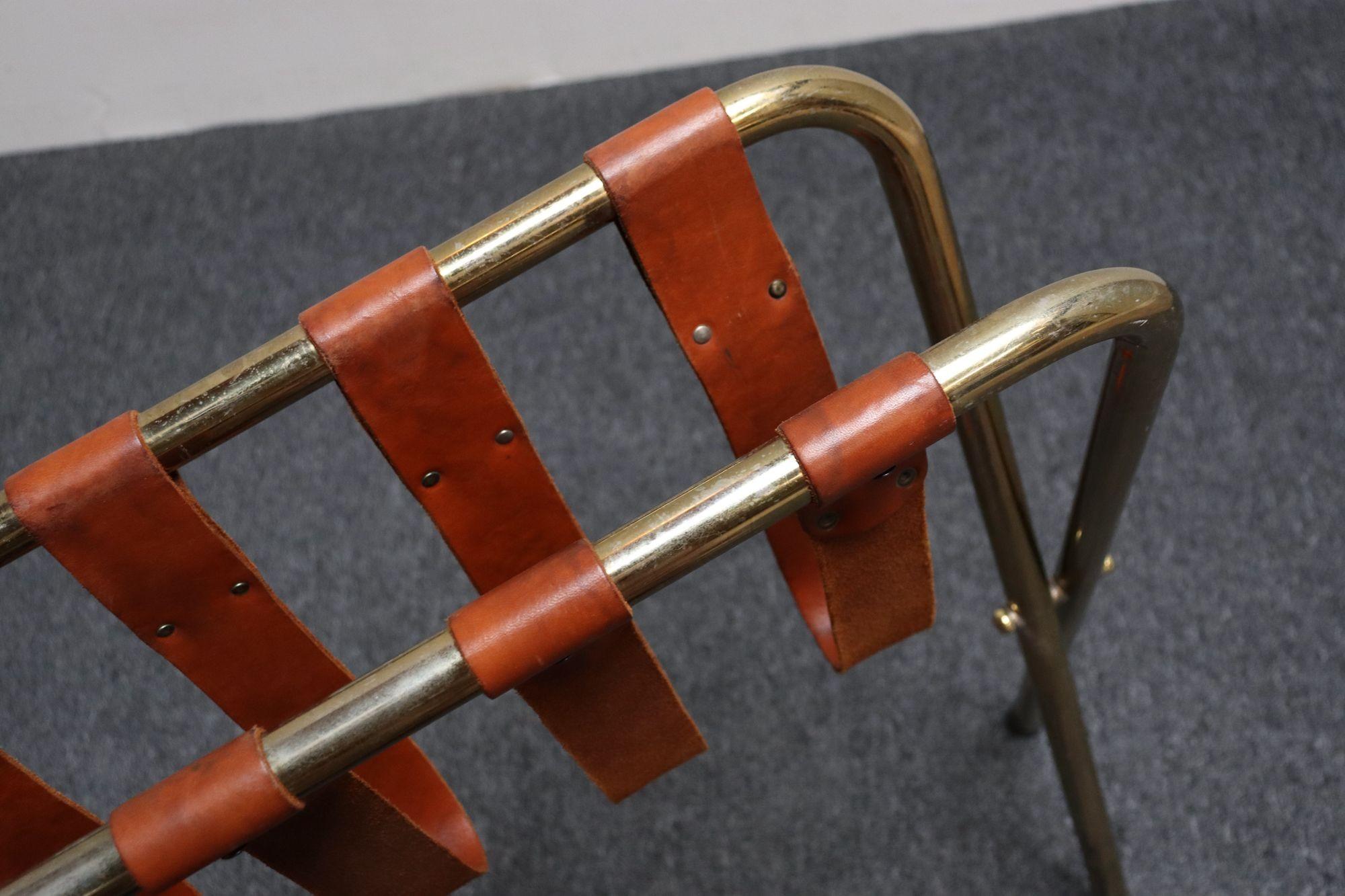 Pair of Vintage Italian Leather and Brass Foldable Portavaligie / Luggage Stands For Sale 12