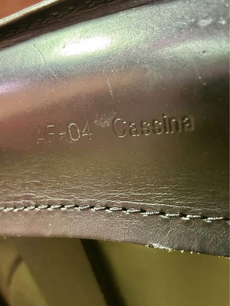 Pair of Vintage Italian Leather CAB 413 Chairs by Mario Bellini for Cassina 4