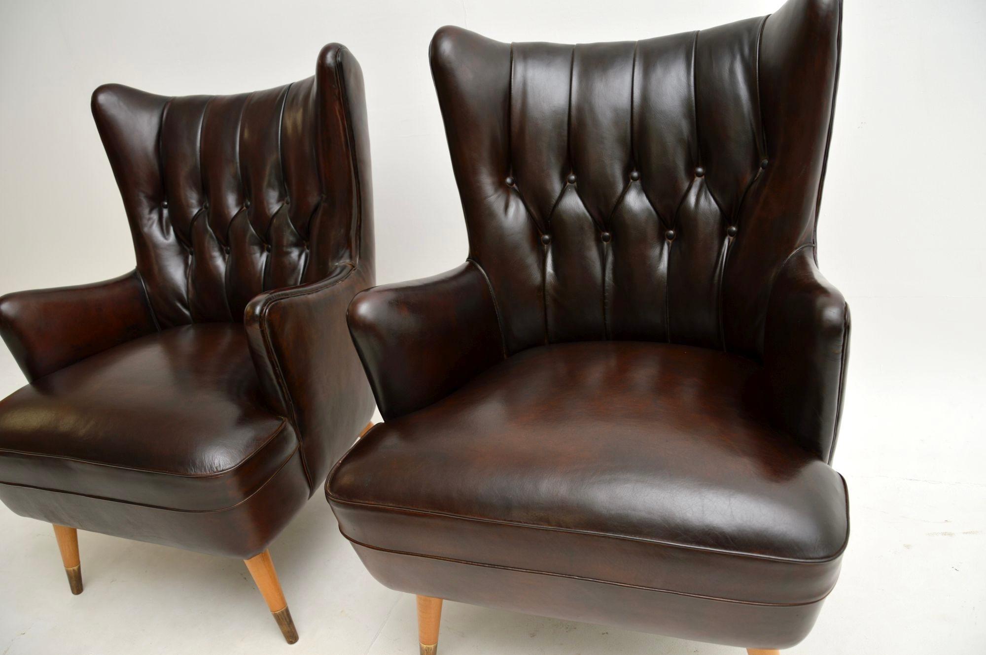 Pair of Vintage Italian Leather Wing Back Armchairs For Sale 2