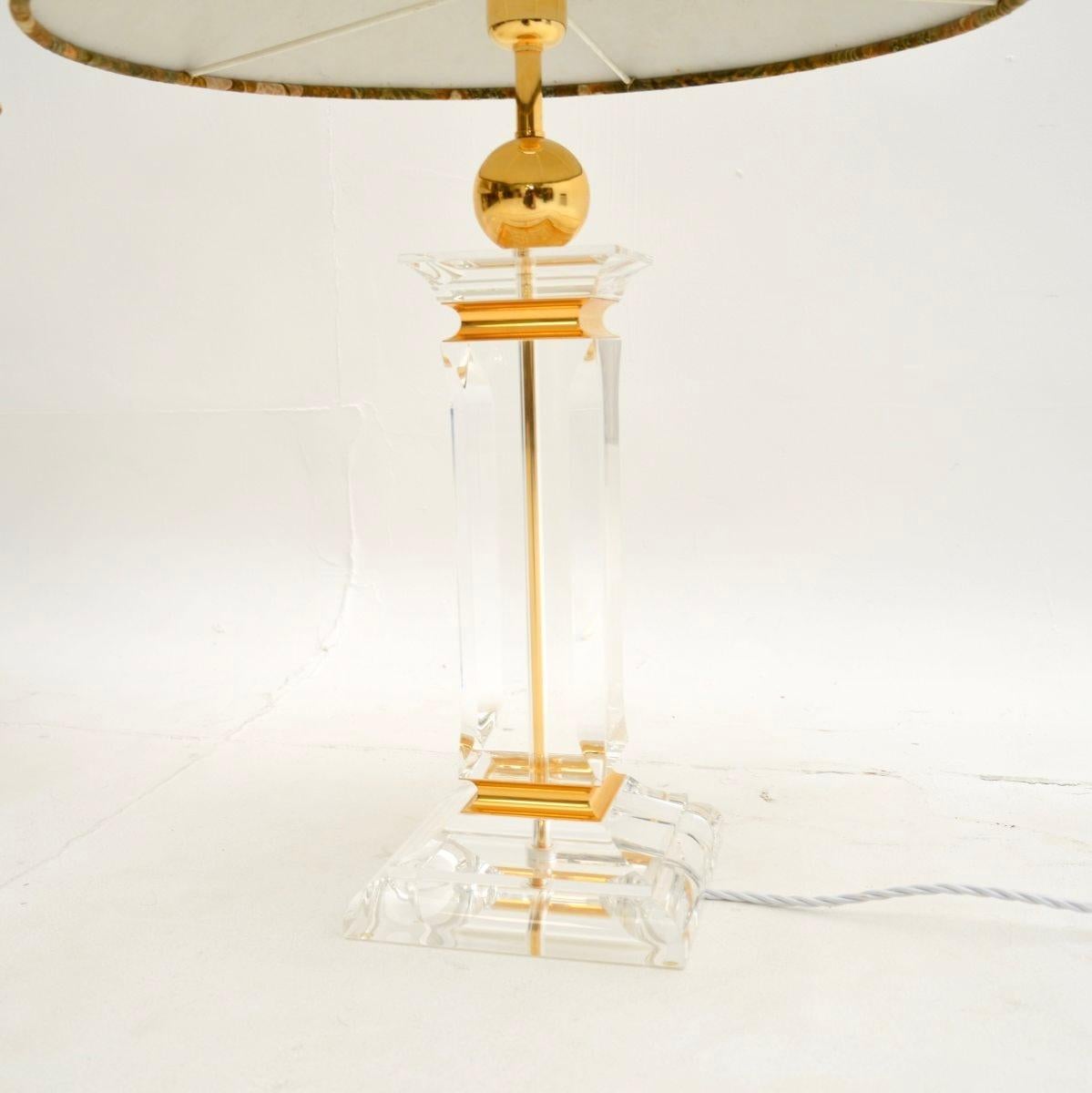 Pair of Vintage Italian Lucite Table Lamps For Sale 1